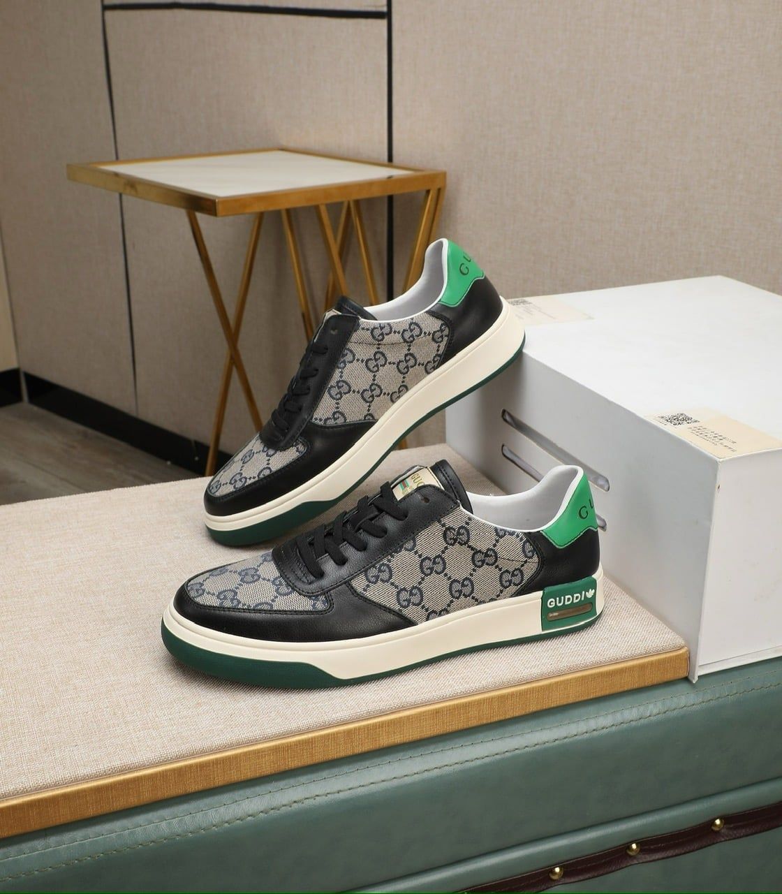 Giày Thể Thao Cổ Thấp Gucci