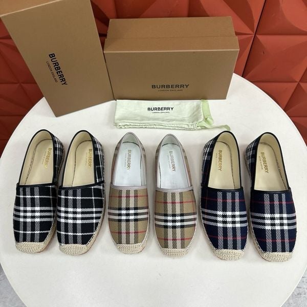 Giày Espadrille Burberry Check Mews