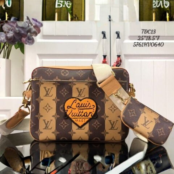 TĐC13 Túi Đeo Chéo Nam Louis Vuitton