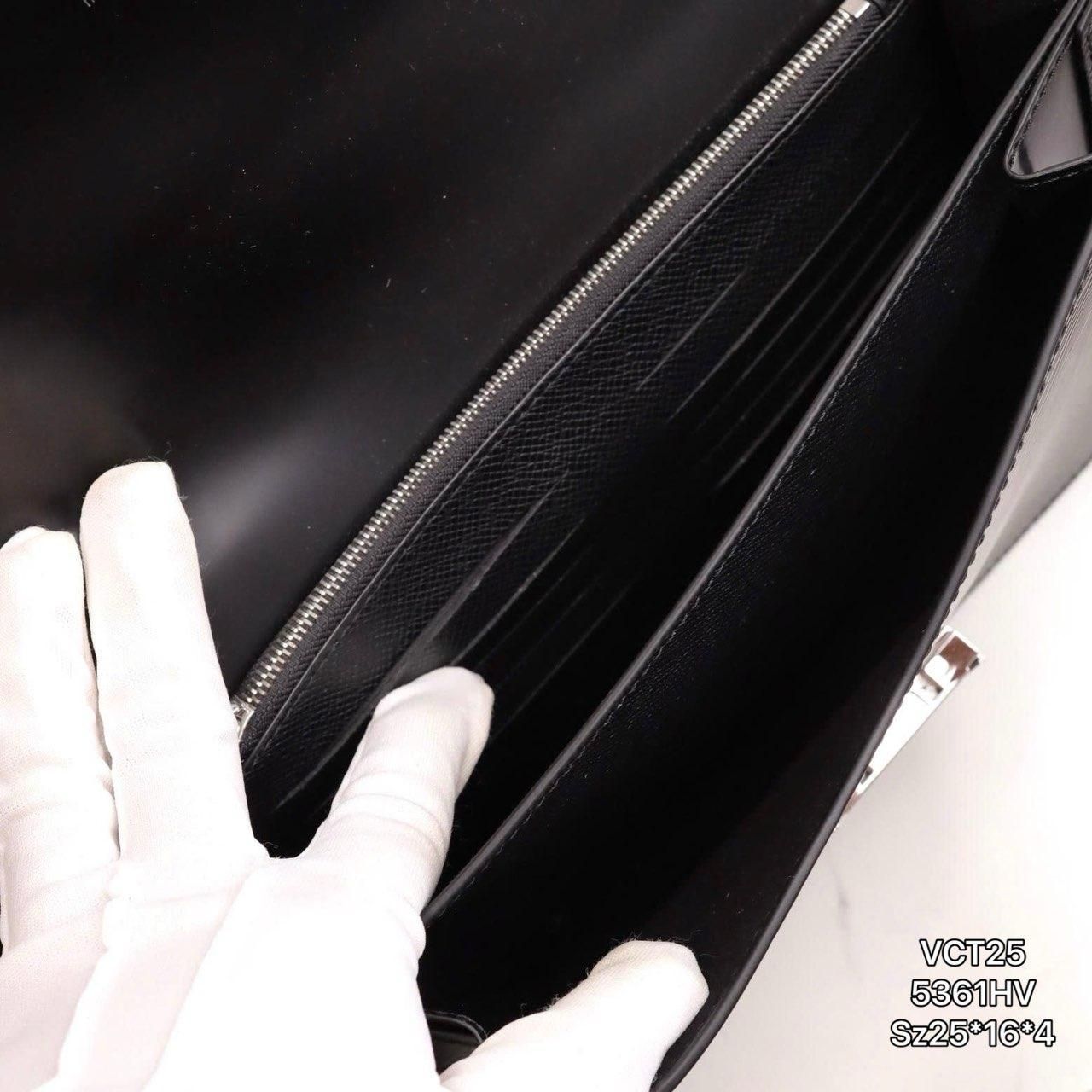 VCT25 Ví Nam Cầm tay, Clutch Cầm Tay Nam Da Bò Louis Vuitton