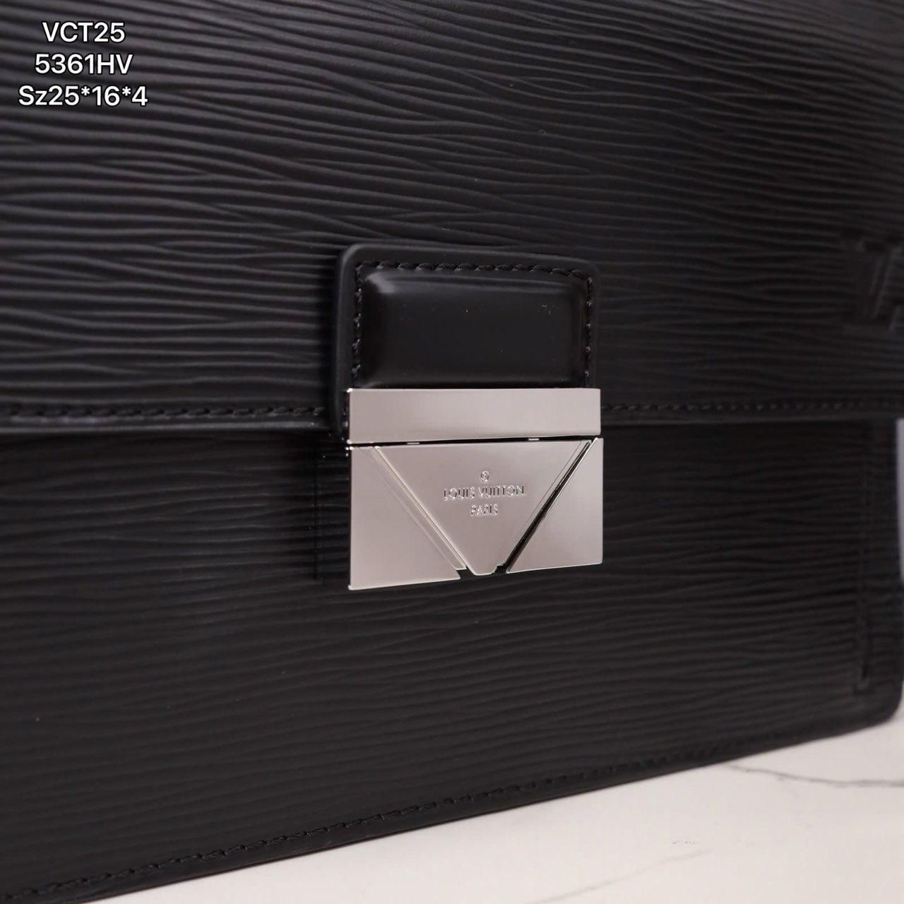 VCT25 Ví Nam Cầm tay, Clutch Cầm Tay Nam Da Bò Louis Vuitton