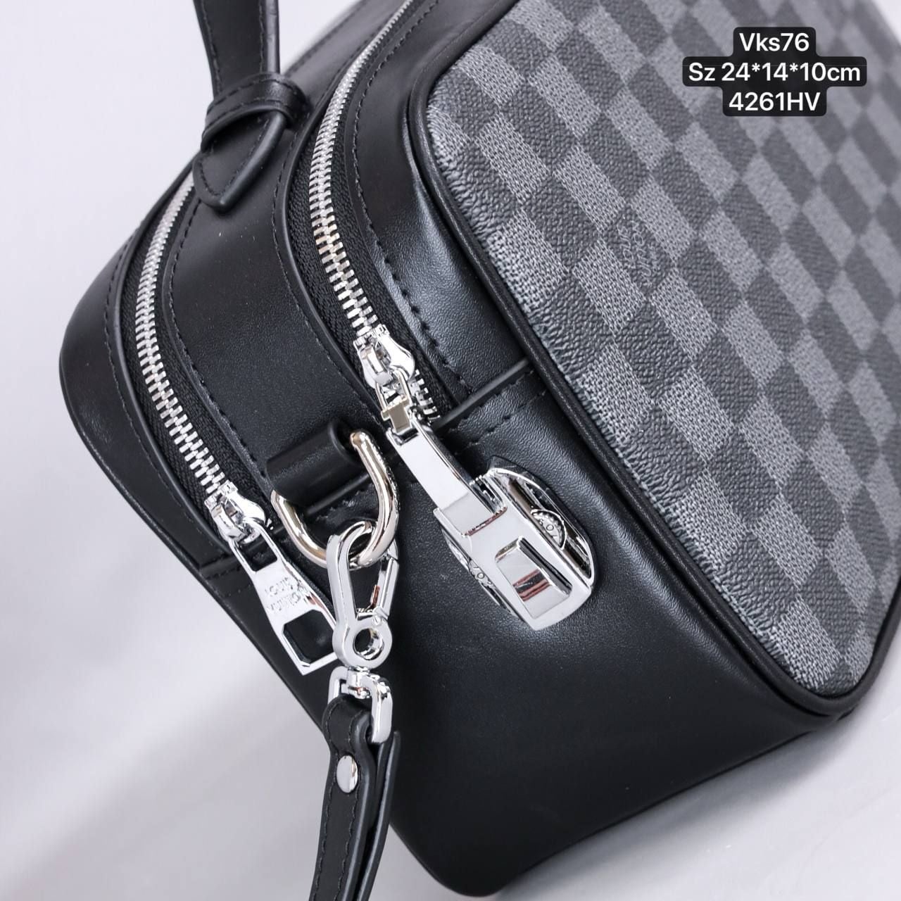 VKS76 Túi Đeo Chéo Nam Louis Vuitton