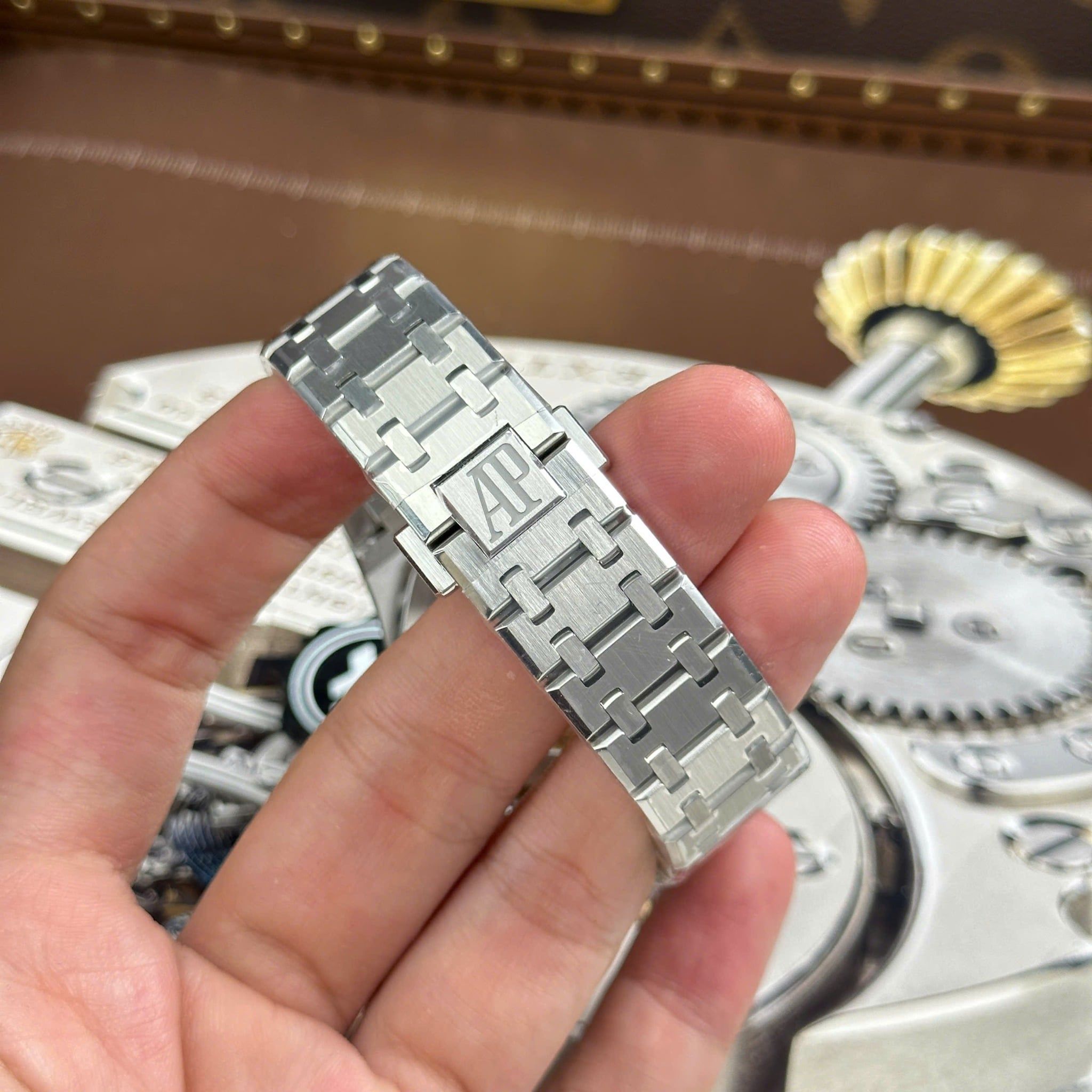 AUDEMARS PIGUET ROYAL OAK 37 MM - Đồng Hồ Audemars Piguet - Nam