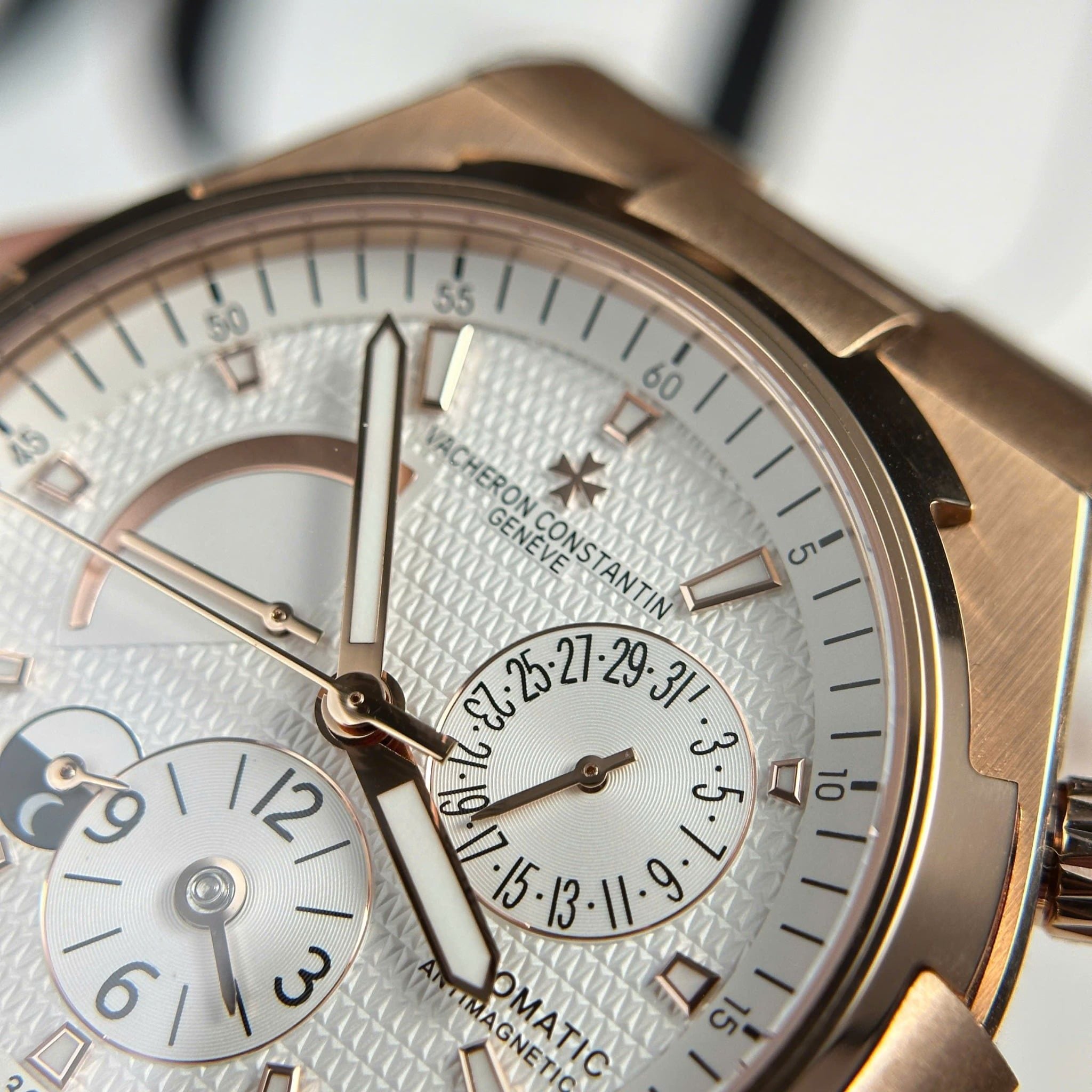 VACHERON CONSTANTIN OVERSEAS 42 MM - Đồng Hồ Vacheron Constantin - Nam