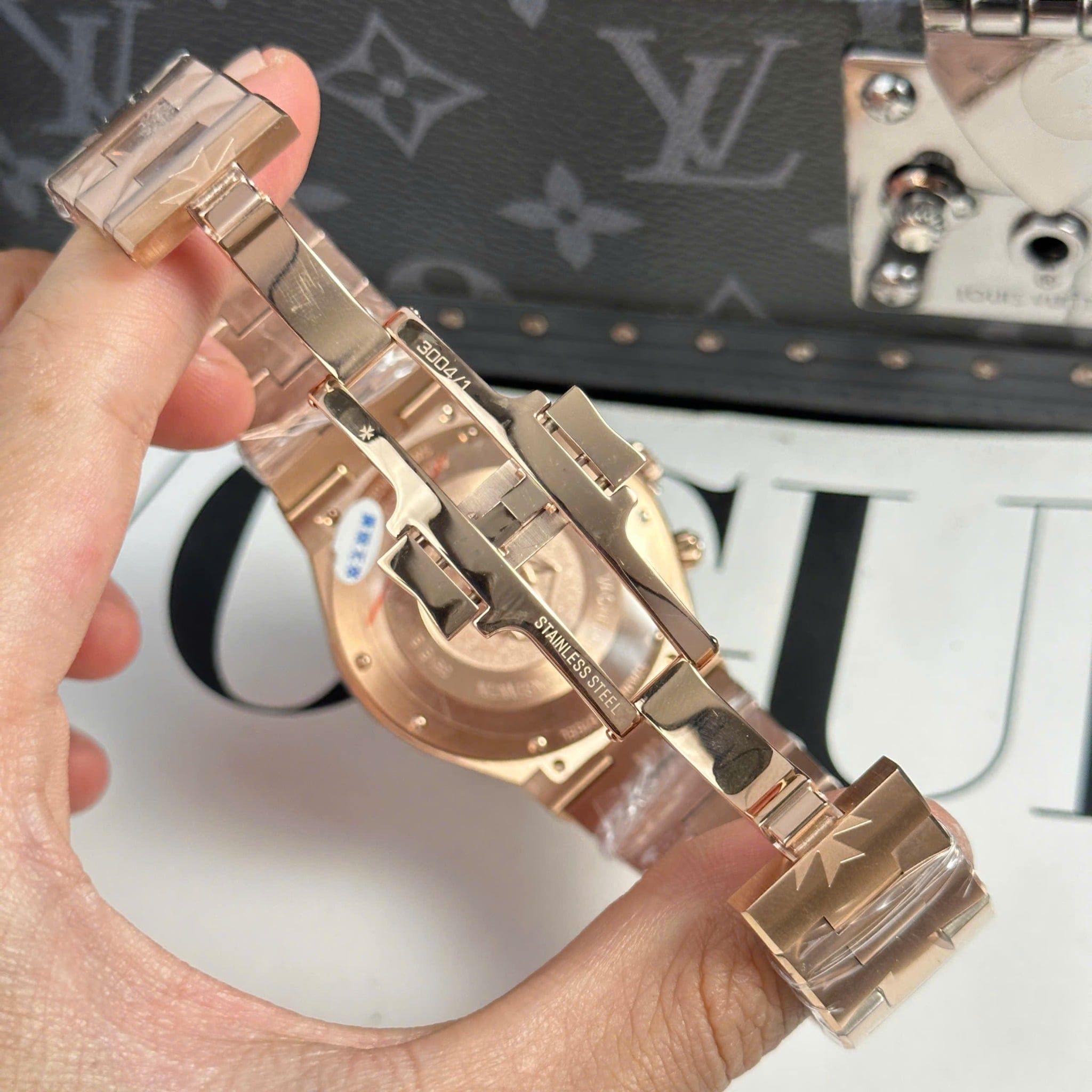 VACHERON CONSTANTIN OVERSEAS 42 MM - Đồng Hồ Vacheron Constantin - Nam