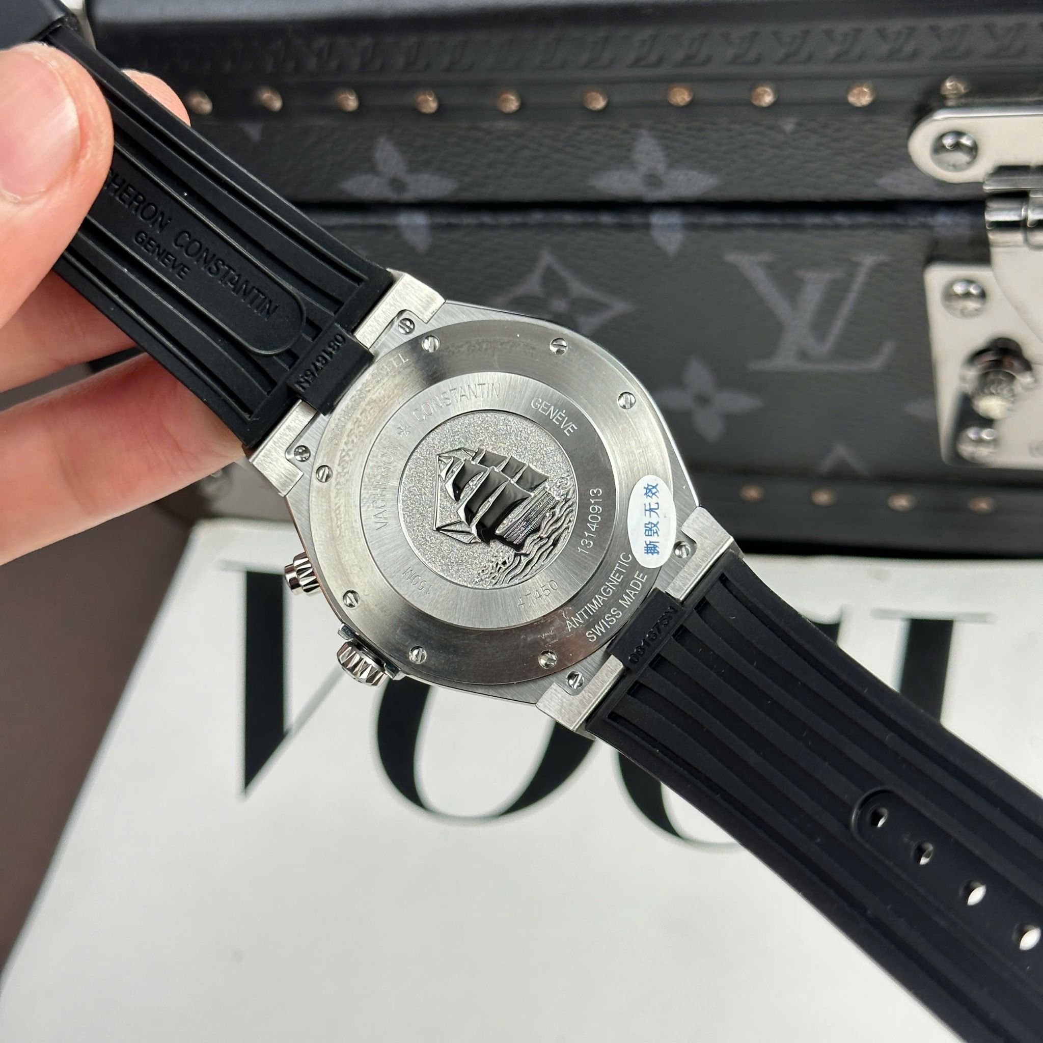 VACHERON CONSTANTIN OVERSEAS 42 MM - Đồng Hồ Vacheron Constantin - Nam