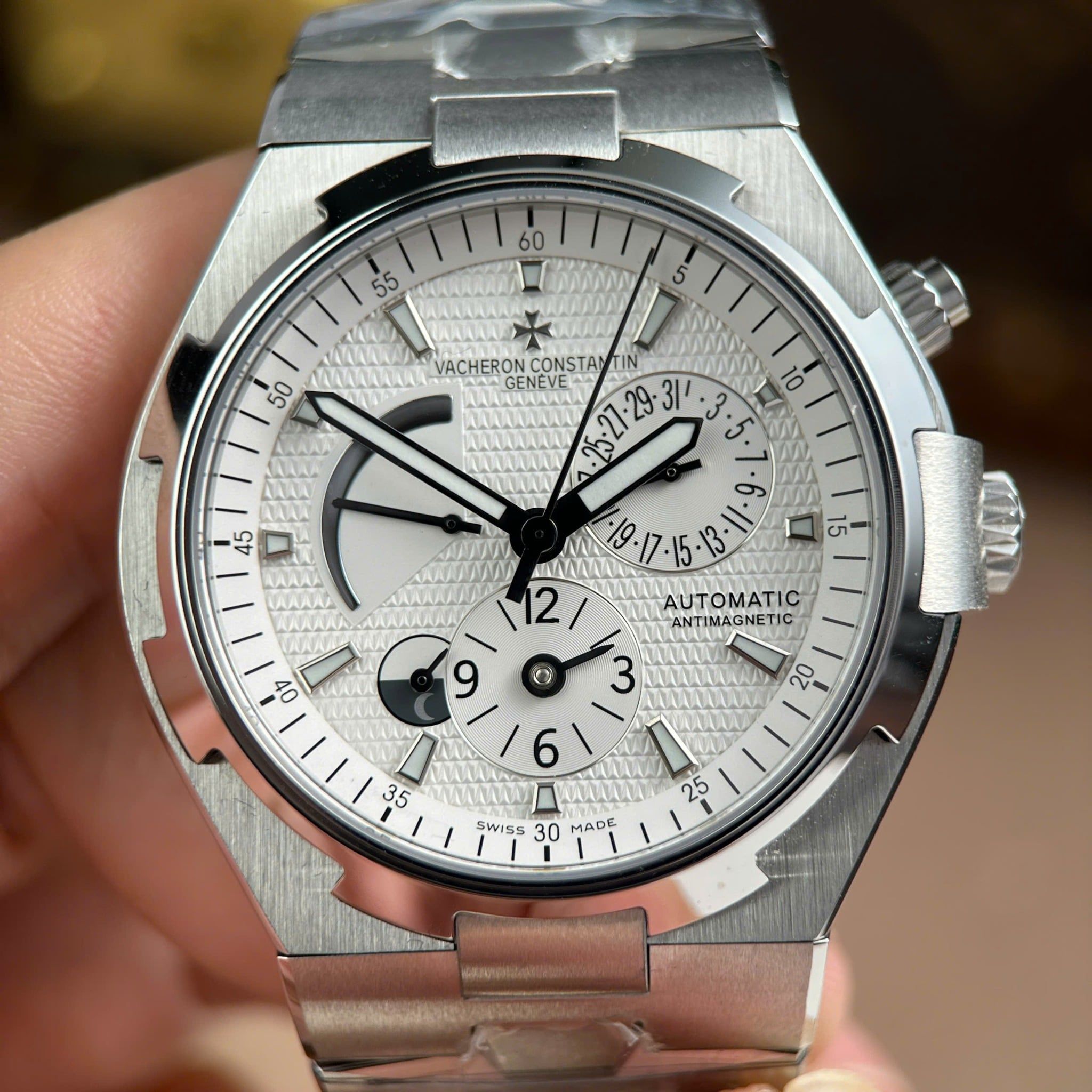 VACHERON CONSTANTIN OVERSEAS 42 MM - Đồng Hồ Vacheron Constantin - Nam