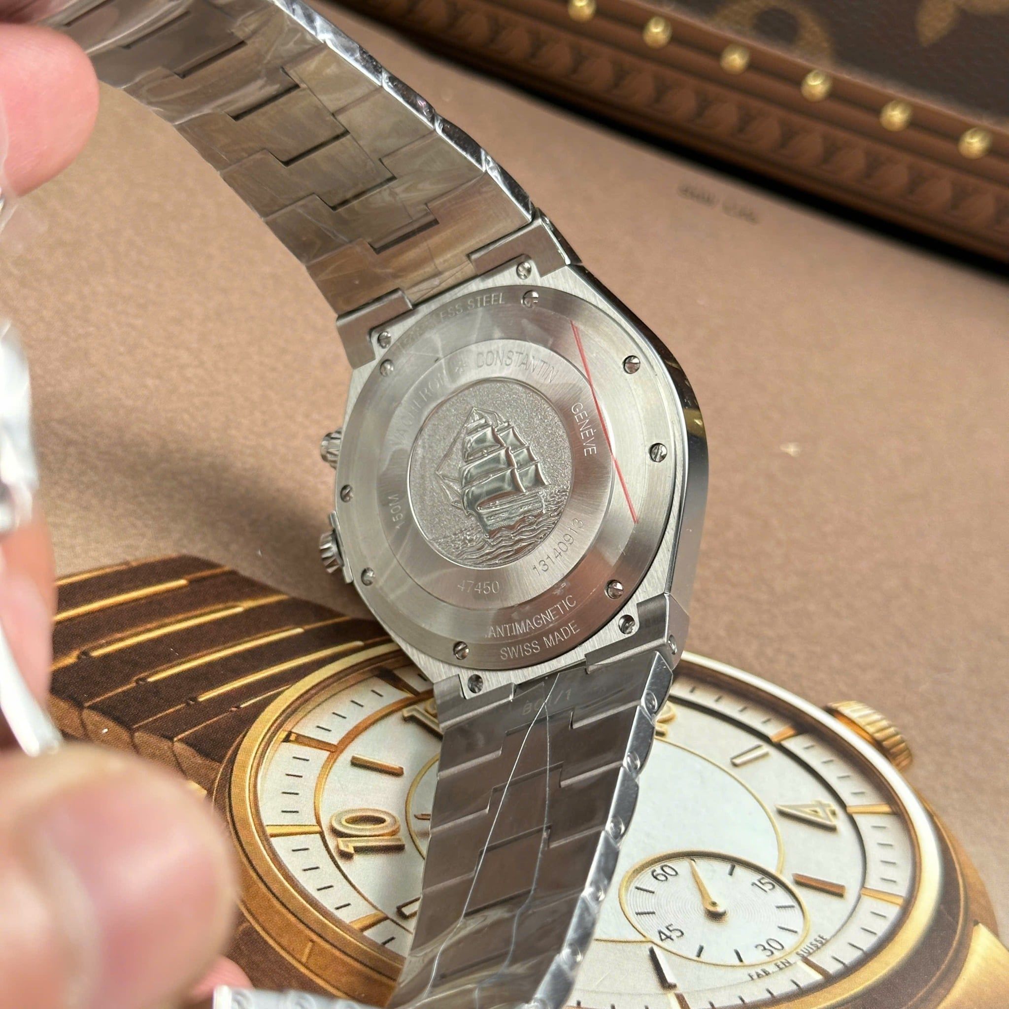 VACHERON CONSTANTIN OVERSEAS 42 MM - Đồng Hồ Vacheron Constantin - Nam