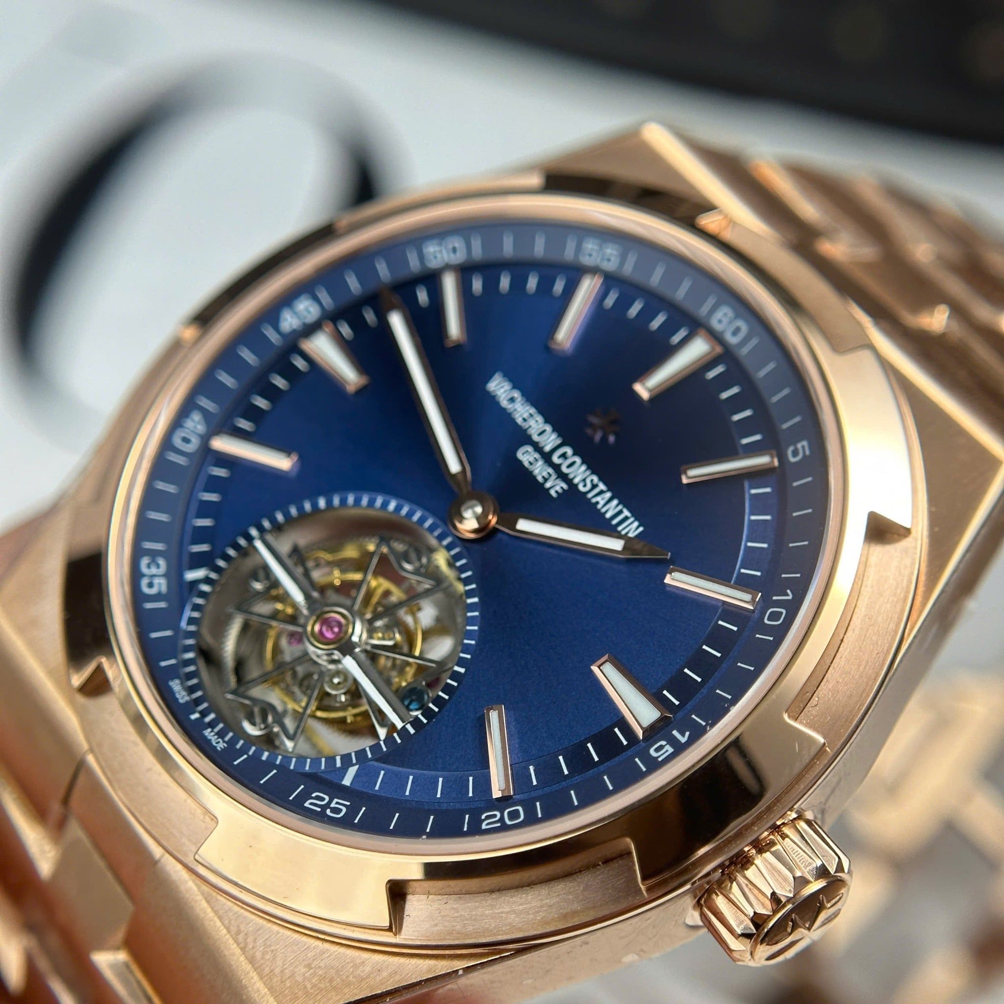 VACHERON CONSTANTIN OVERSEAS TOURBILLON 42 MM - Đồng Hồ Vacheron Constantin - Nam