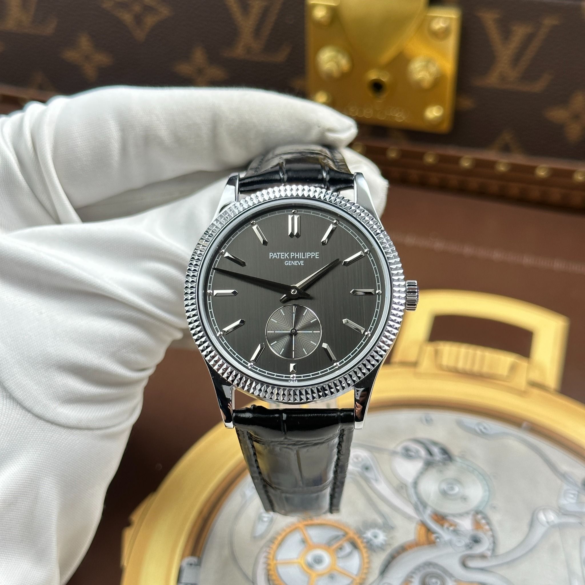 PATEK PHILIPPE CALATRAVA 39 MM - Đồng Hồ Patek Philippe - Nam