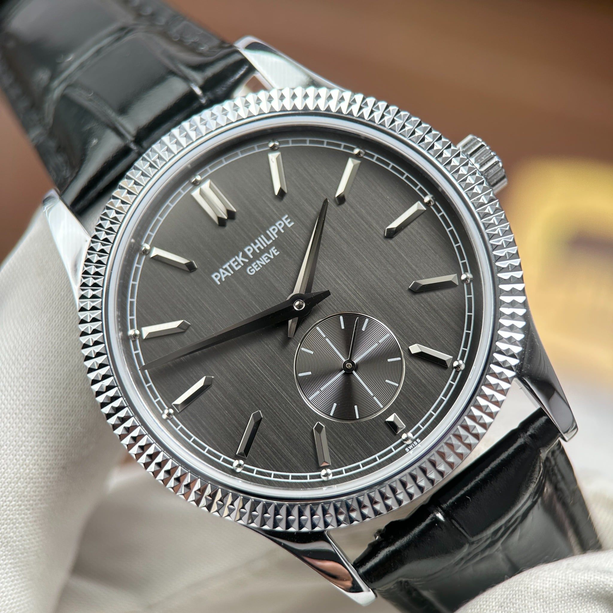 PATEK PHILIPPE CALATRAVA 39 MM - Đồng Hồ Patek Philippe - Nam