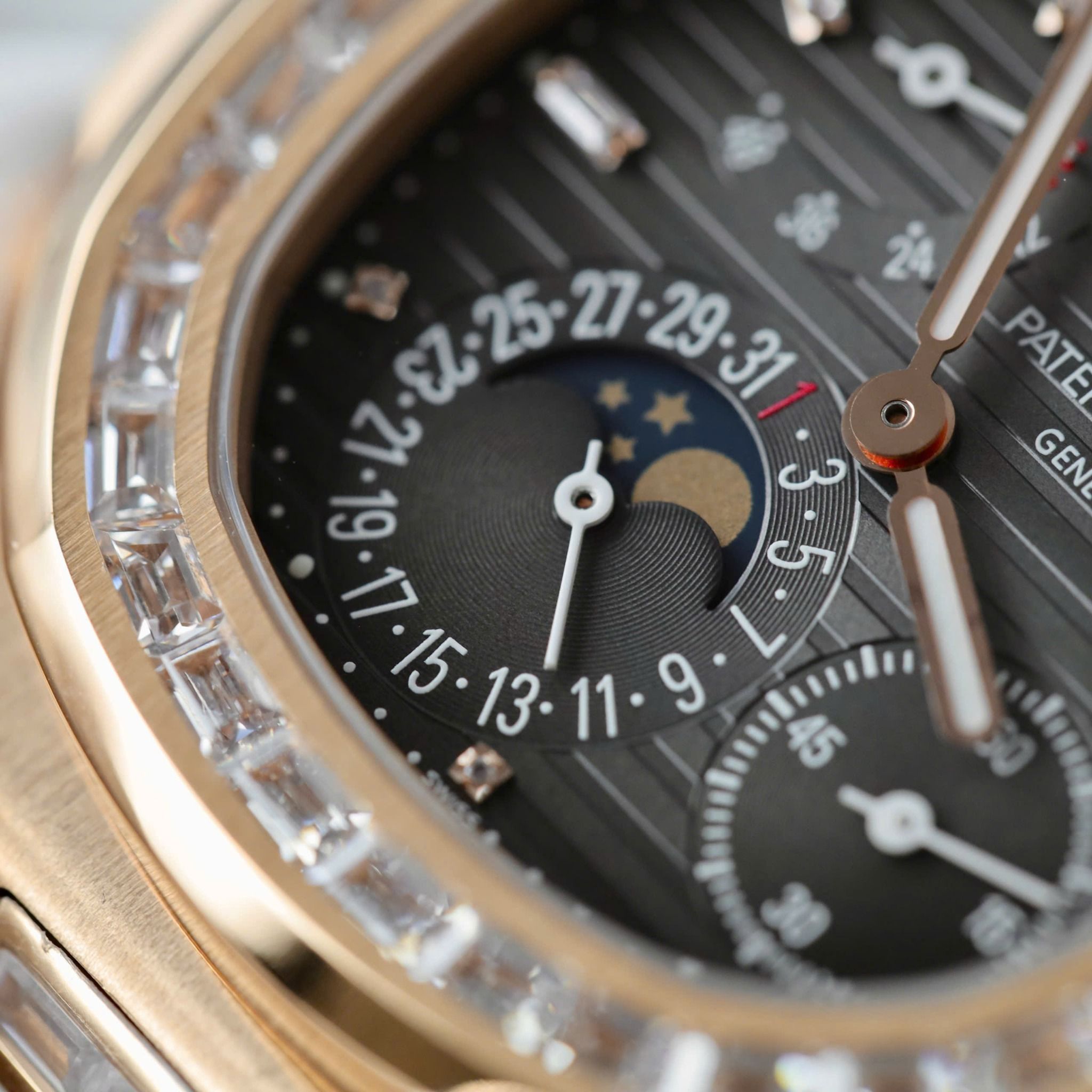 PATEK PHILIPPE NAUTILUS 40 MM - Đồng Hồ Patek Philippe - Nam