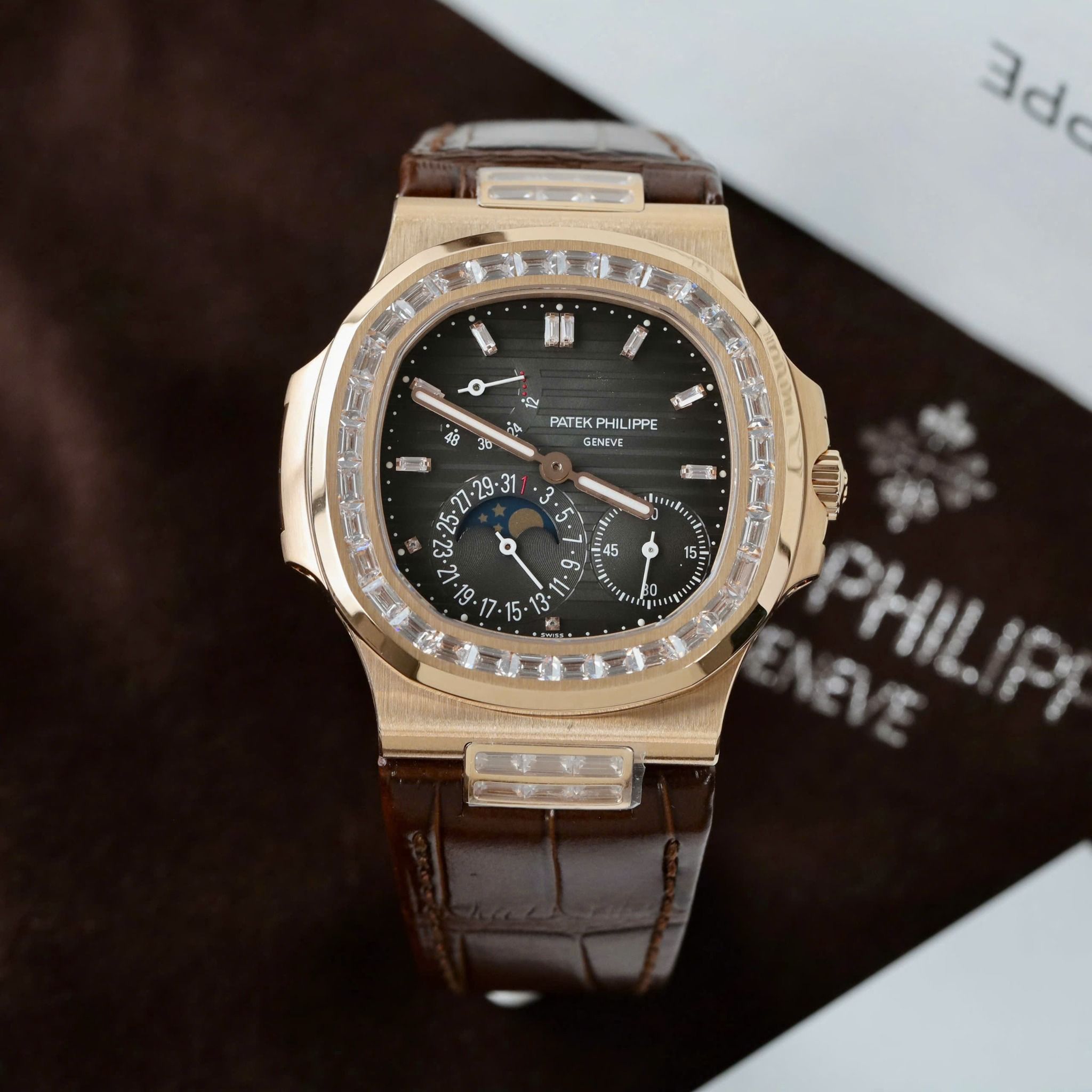 PATEK PHILIPPE NAUTILUS 40 MM - Đồng Hồ Patek Philippe - Nam