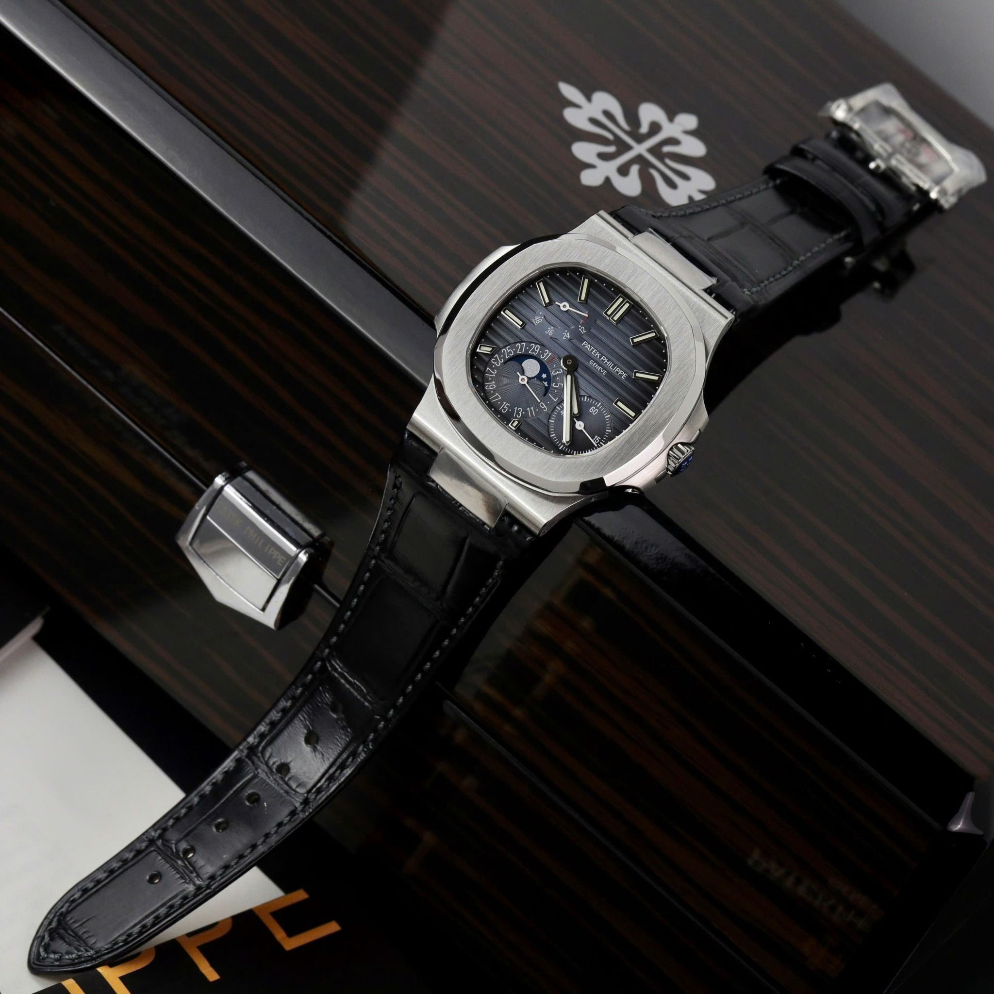 PATEK PHILIPPE NAUTILUS 40 MM - Đồng Hồ Patek Philippe - Nam