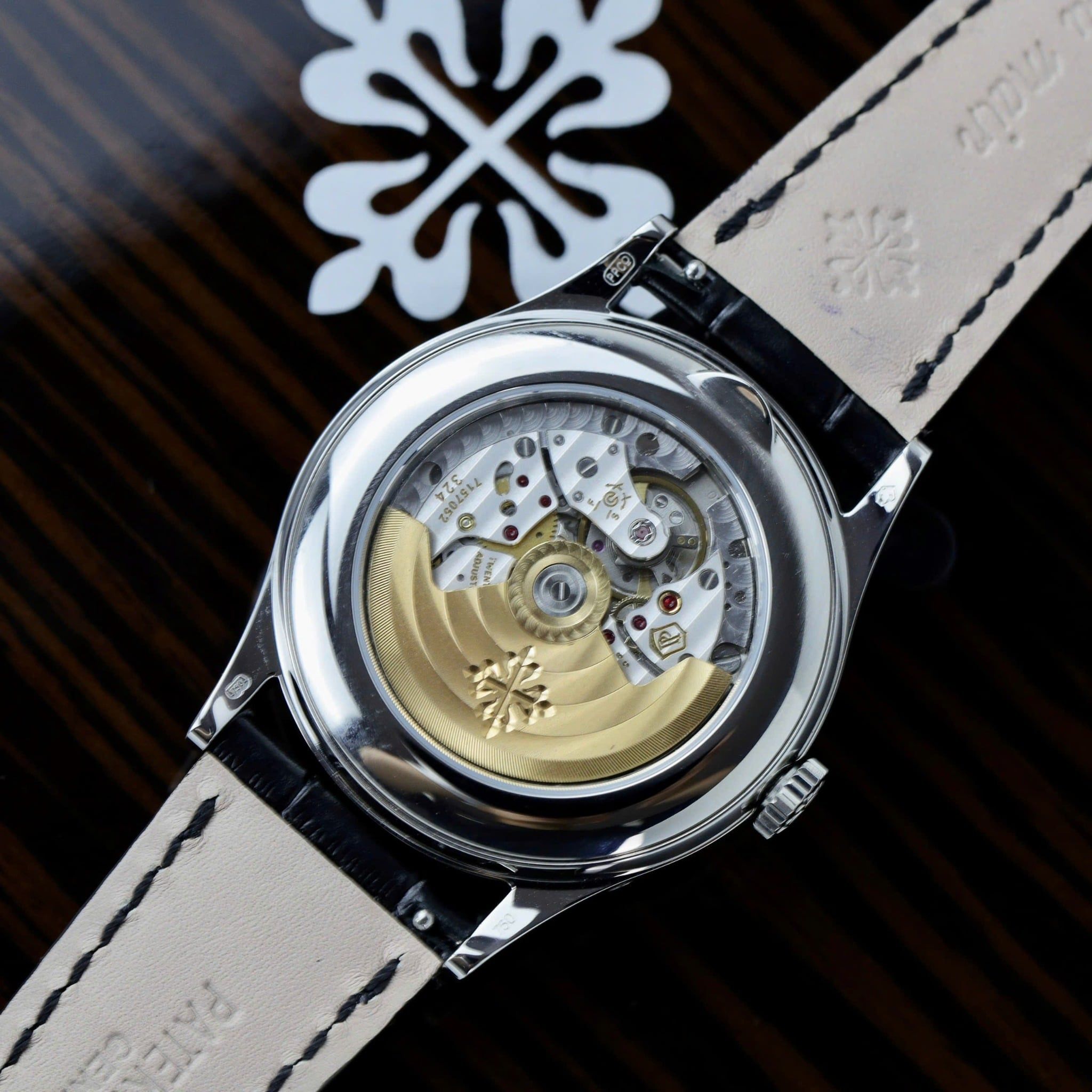 PATEK PHILIPPE COMPLICATIONS 39 MM - Đồng Hồ Patek Philippe - Nam