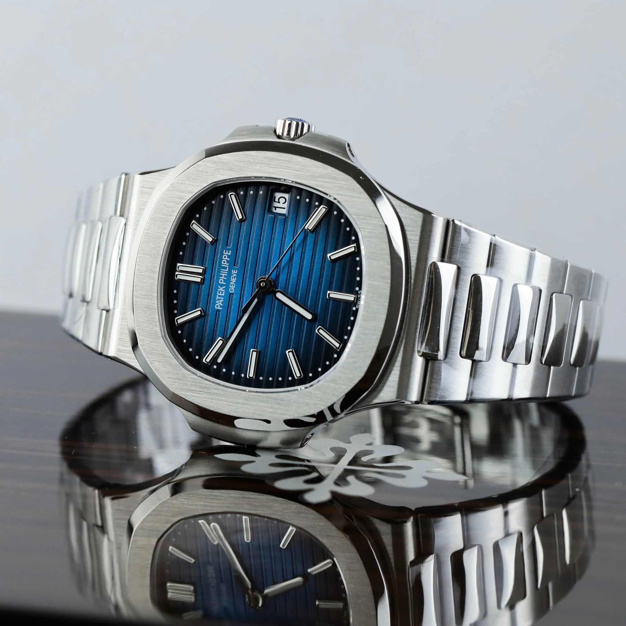 PATEK PHILIPPE NAUTILUS 40 MM - Đồng Hồ Patek Philippe - Nam
