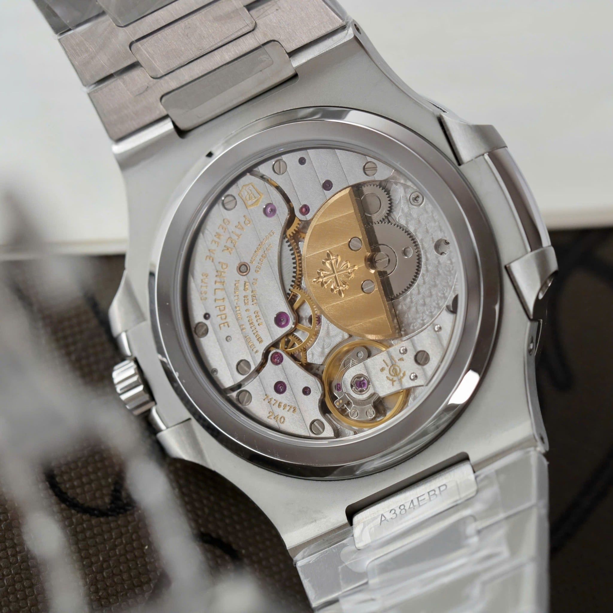 PATEK PHILIPPE NAUTILUS 40 MM - Đồng Hồ Patek Philippe - Namc