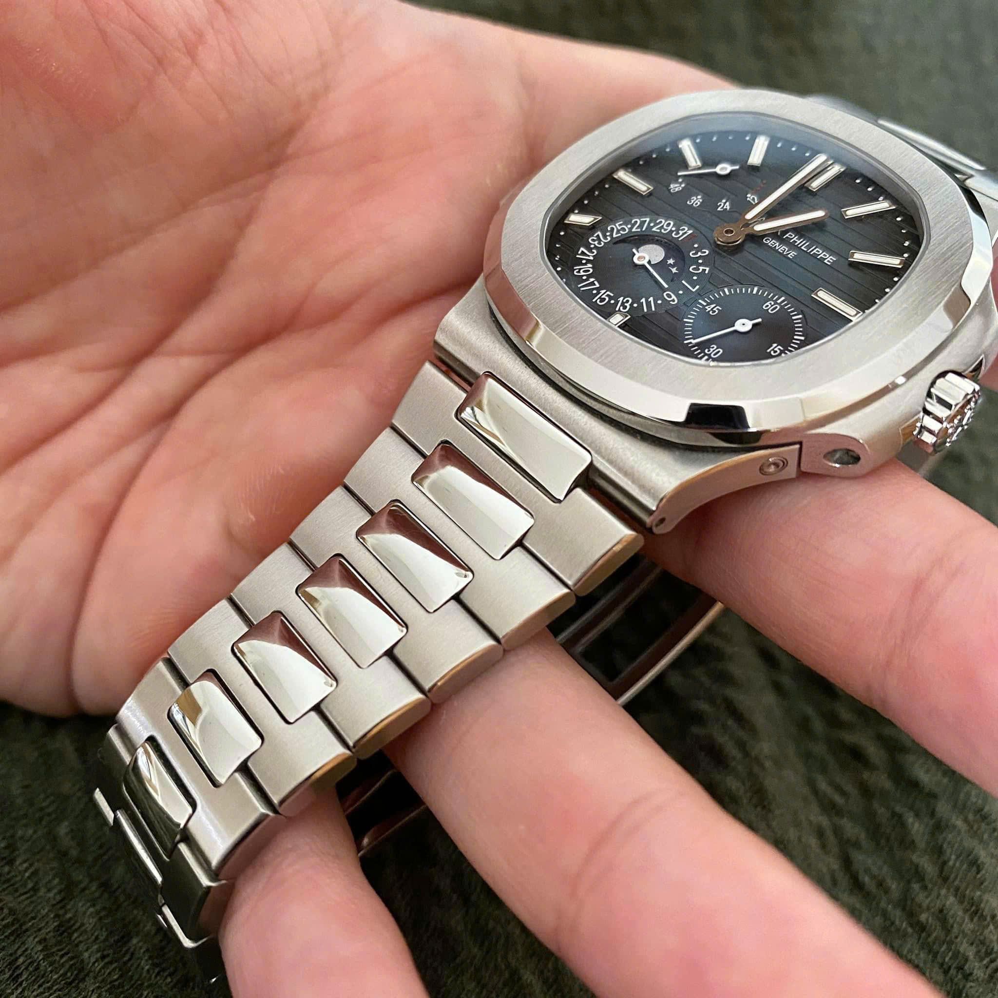PATEK PHILIPPE NAUTILUS 40 MM - Đồng Hồ Patek Philippe - Nam