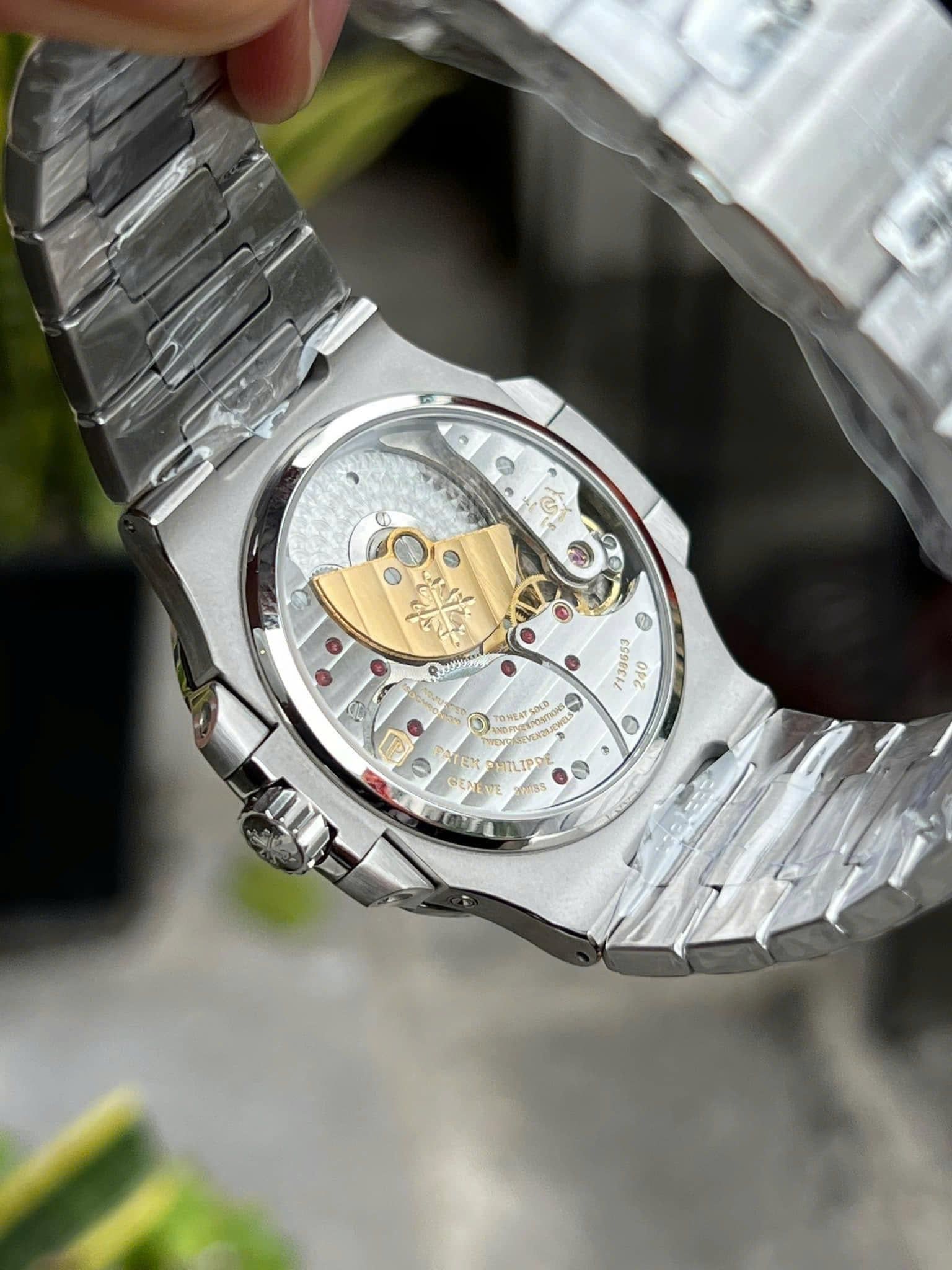 PATEK PHILIPPE NAUTILUS 40 MM - Đồng Hồ Patek Philippe - Nam