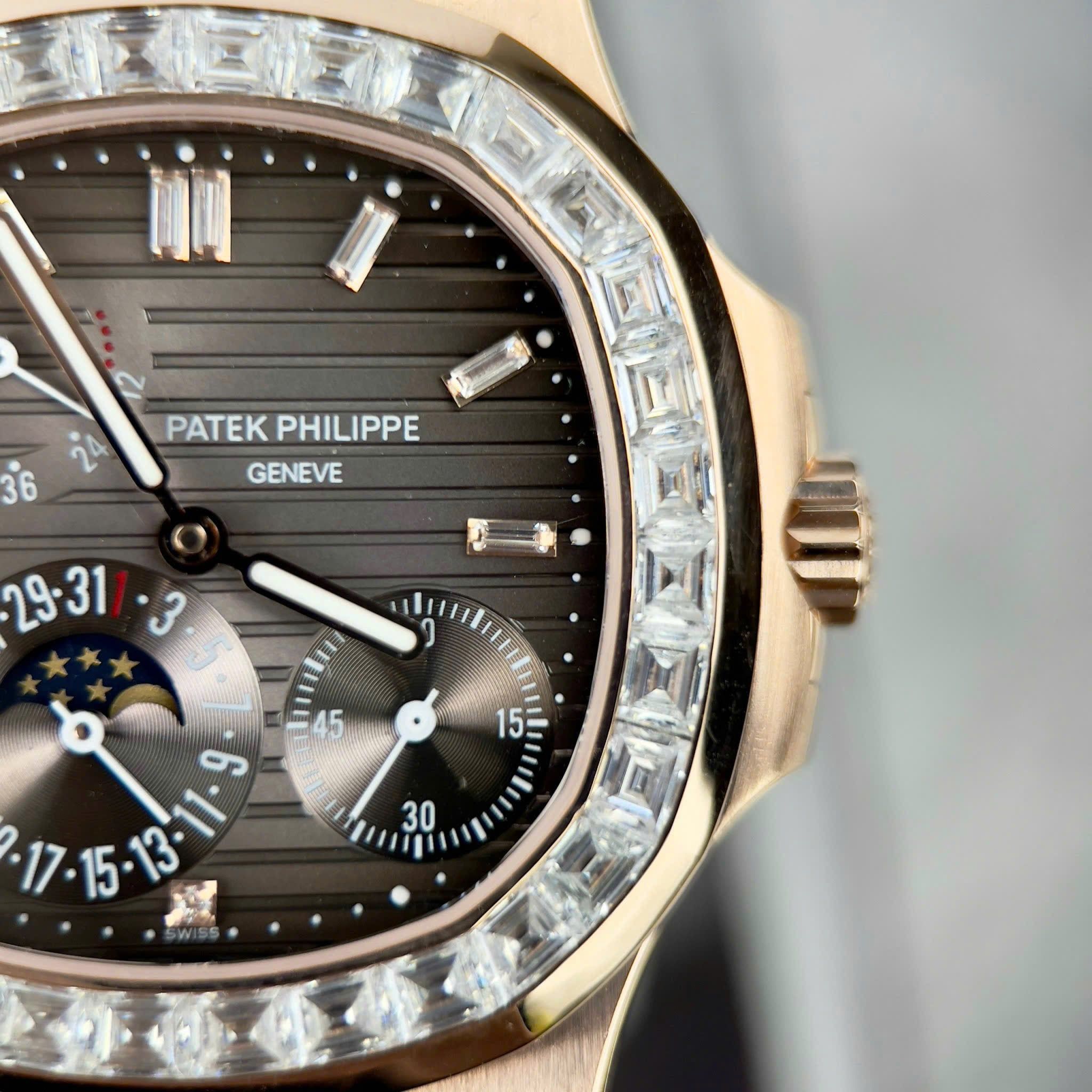 PATEK PHILIPPE NAUTILUS 40 MM - Đồng Hồ Patek Philippe - Nam