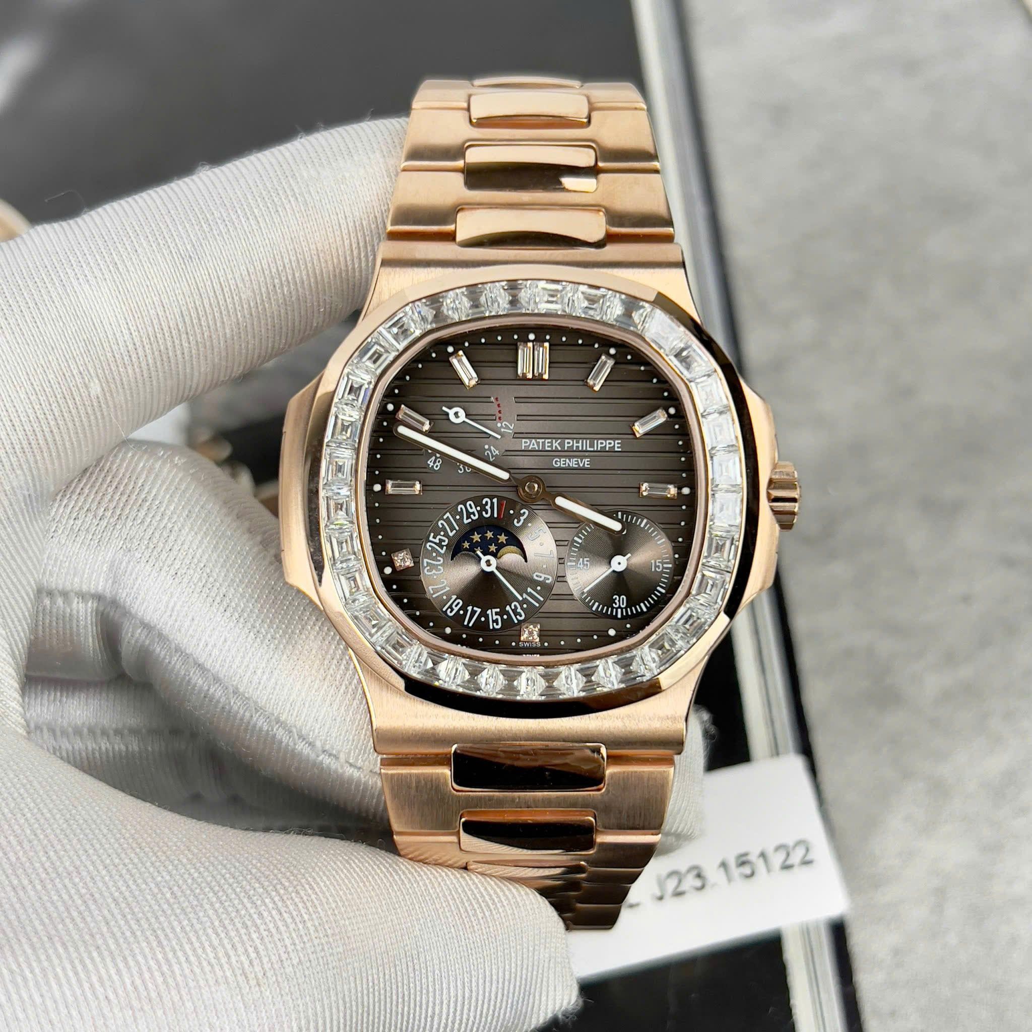 PATEK PHILIPPE NAUTILUS 40 MM - Đồng Hồ Patek Philippe - Nam