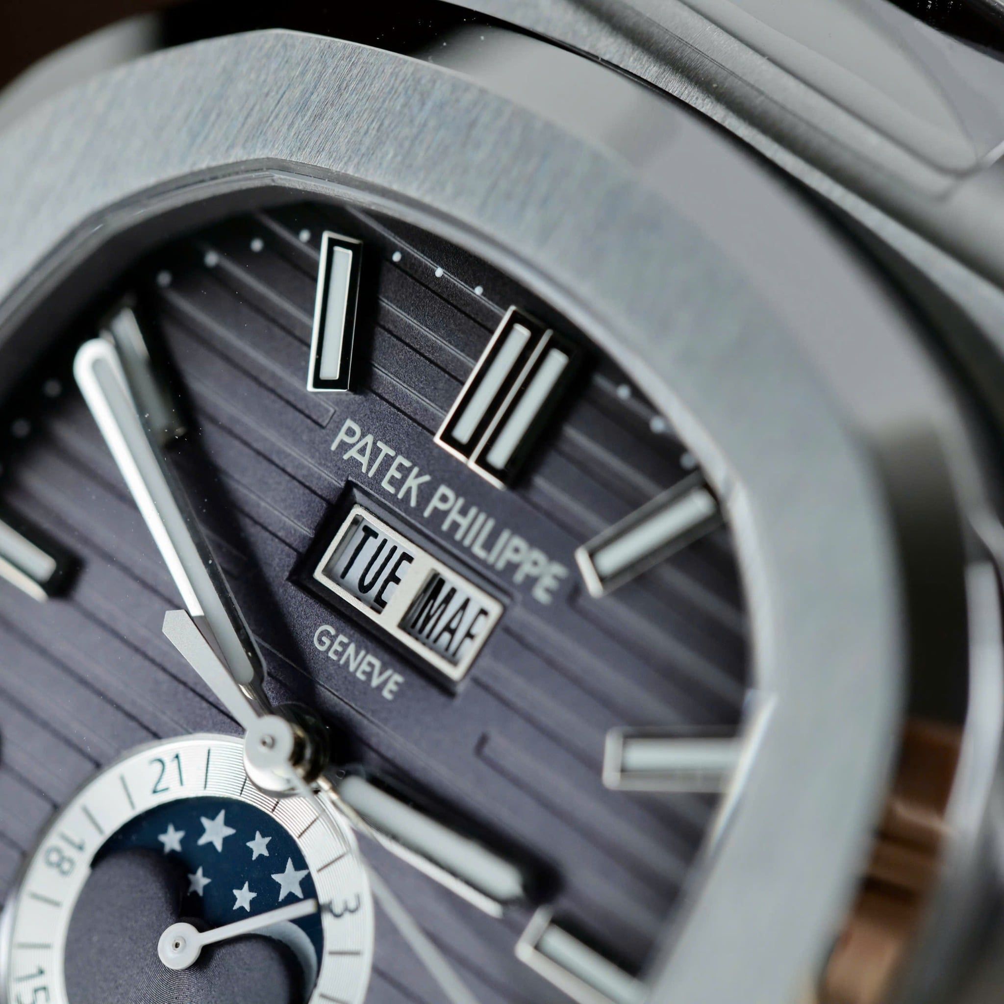 PATEK PHILIPPE NAUTILUS 40 MM - Đồng Hồ Patek Philippe - Nam
