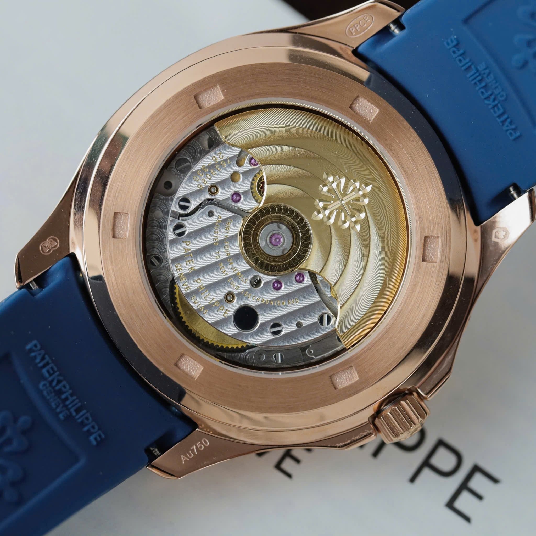 PATEK PHILIPPE AQUANAUT 40 MM - Đồng Hồ Patek Philippe - Nam