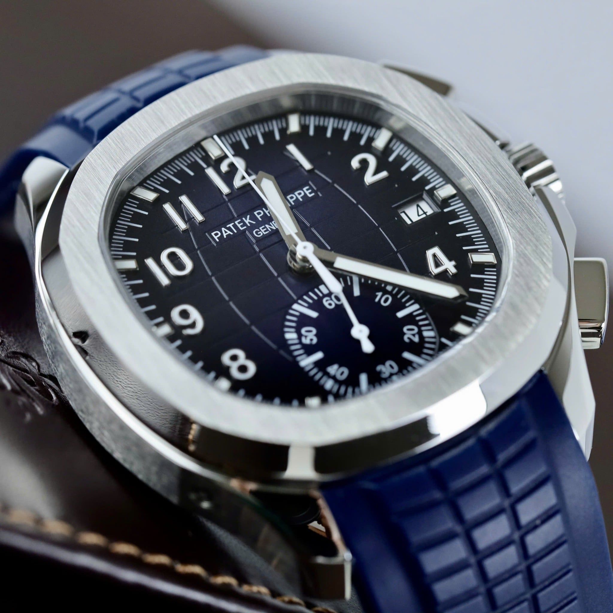 PATEK PHILIPPE AQUANAUT 42 MM - Đồng Hồ Patek Philippe - Nam