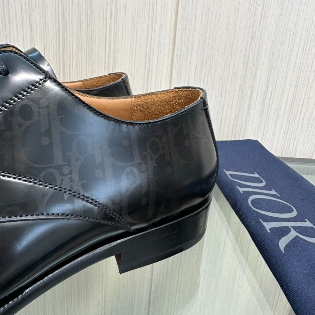 Giày Tây Dior Oxford Màu Đen Bóng Họa Tiết Monogram