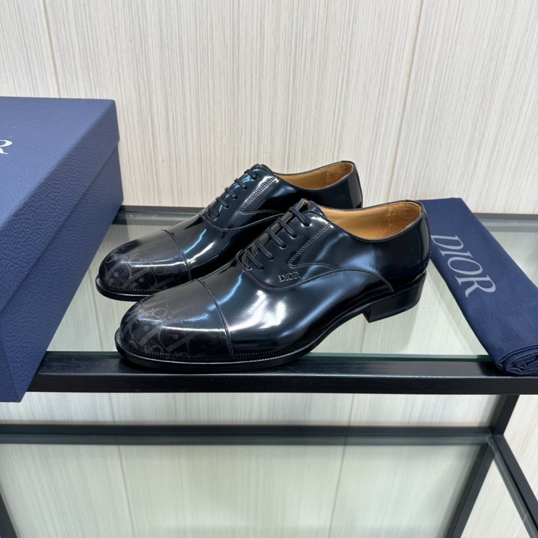 Giày Tây Dior Oxford Màu Đen Bóng Họa Tiết Monogram