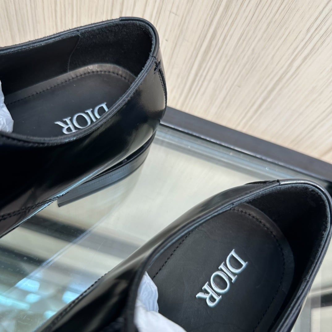 Giày Tây Dior Oxford Màu Đen Mũi Nhọn