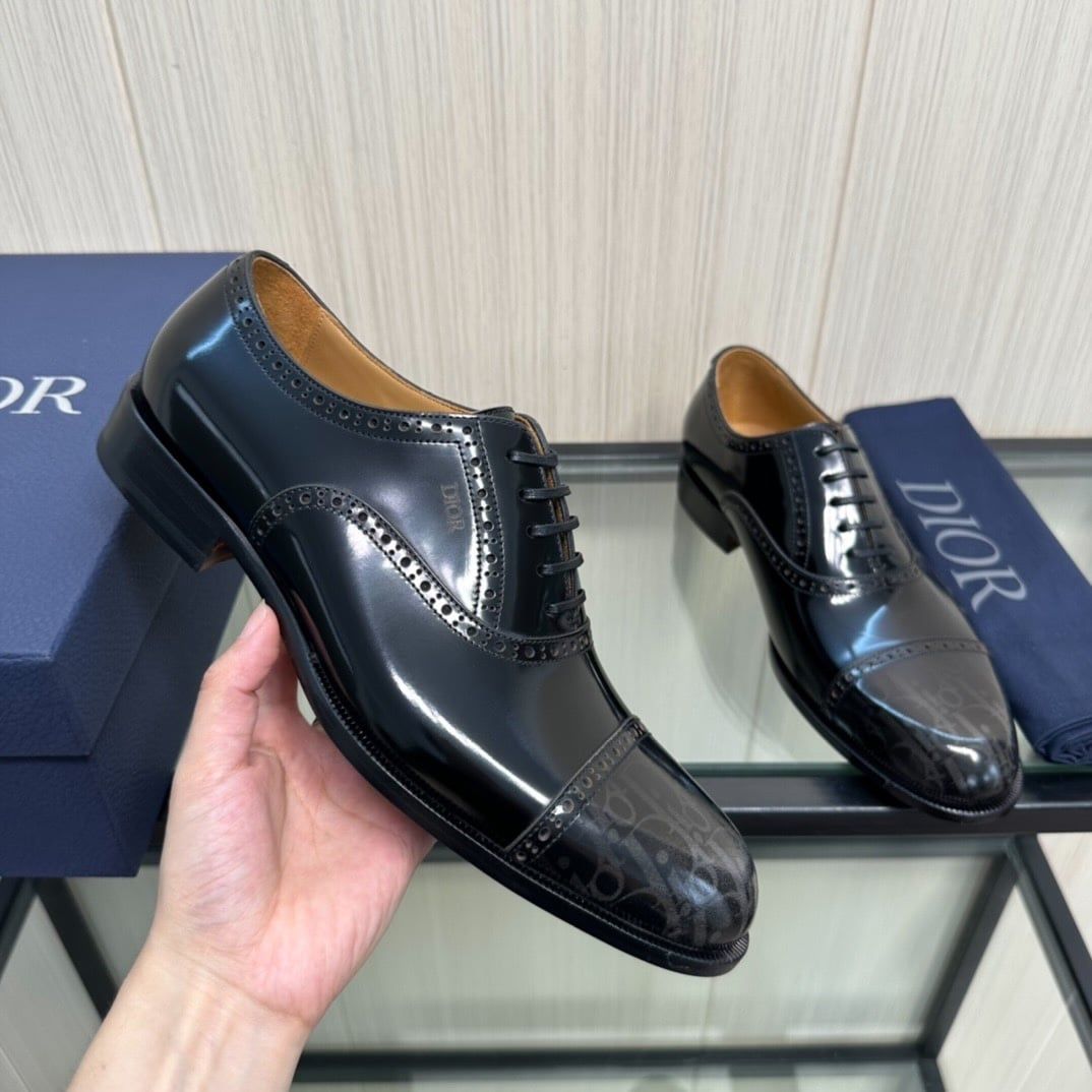 Giày Tây Dior Oxford Màu Đen Bóng Họa Tiết Monogram
