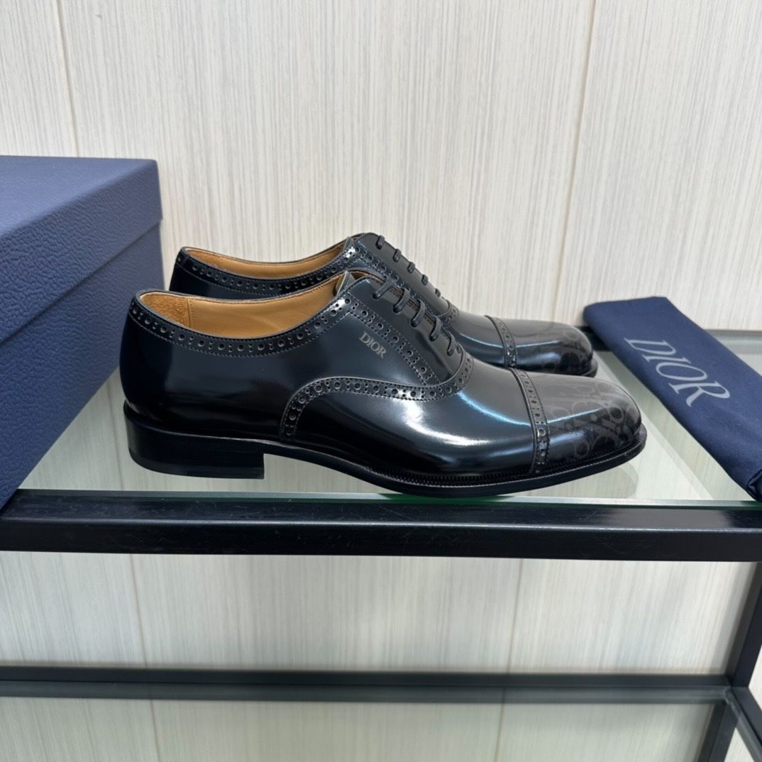 Giày Tây Dior Oxford Màu Đen Bóng Họa Tiết Monogram