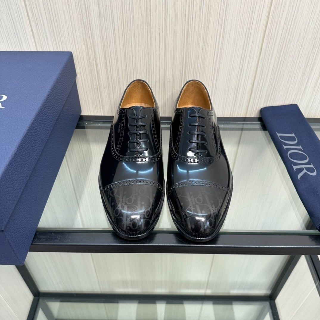 Giày Tây Dior Oxford Màu Đen Bóng Họa Tiết Monogram