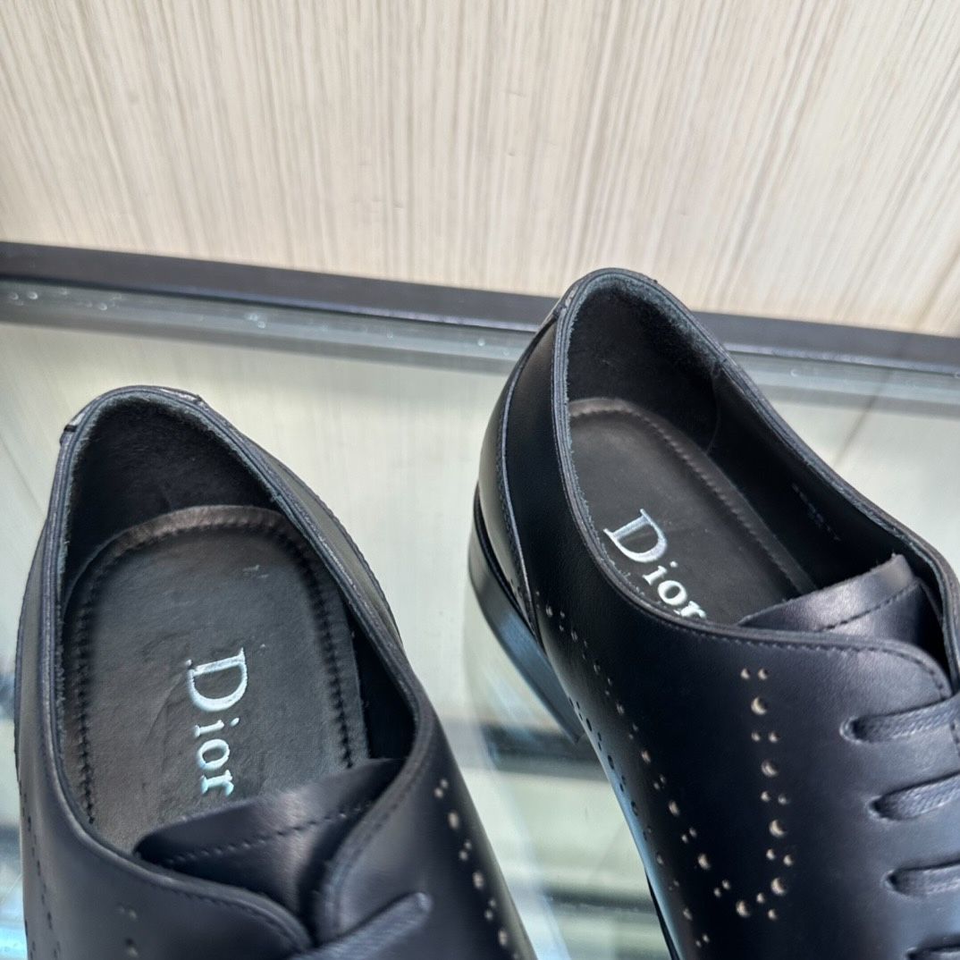 Giày Tây Dior Oxford Màu đen Mũi Nhọn