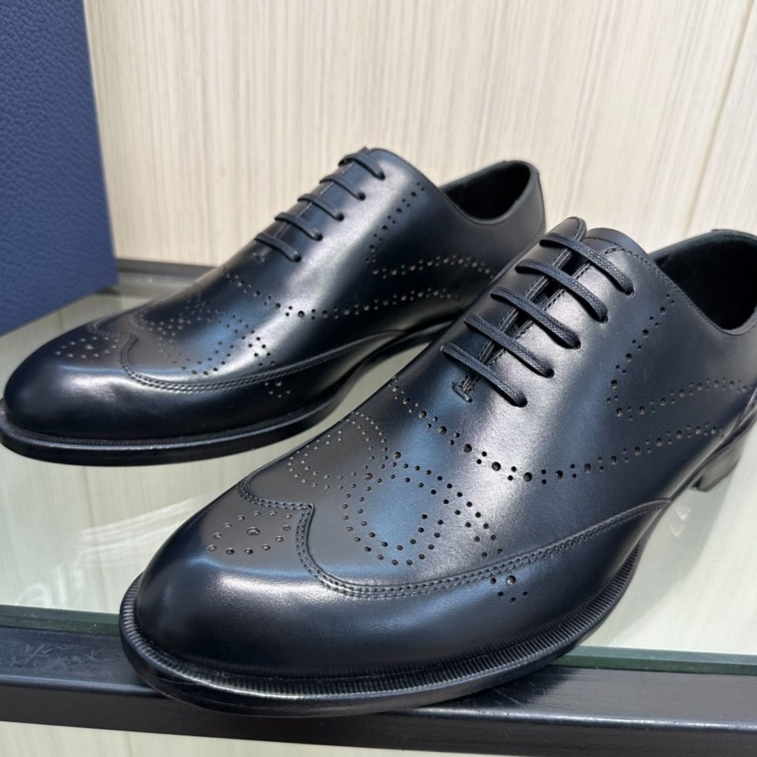 Giày Tây Dior Oxford Màu đen Mũi Nhọn