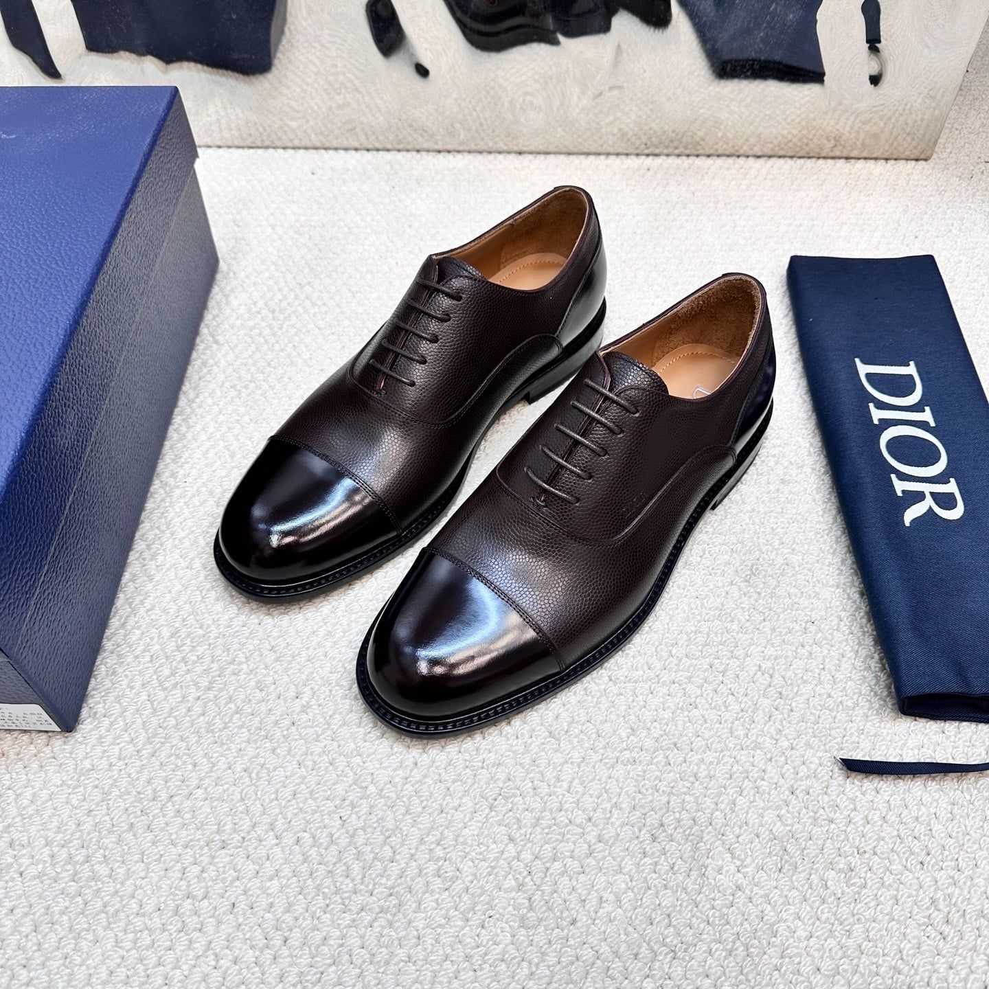 Giày Tây Dior Oxford Màu đen Mũi Tròn