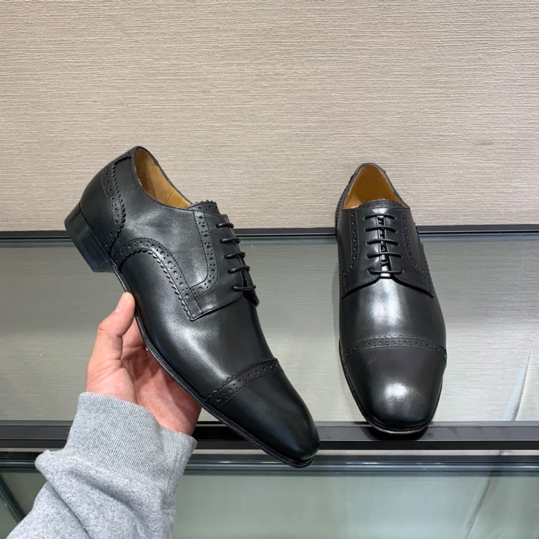 Giày Tây Christian Louboutin Oxford Màu Nâu Mũi Nhọn