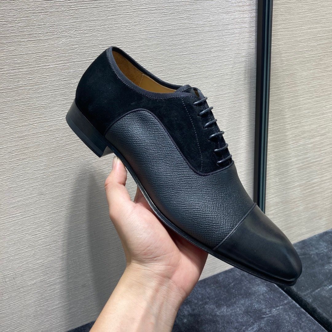 Giày Tây Christian Louboutin Oxford Màu Đen Mũi Nhọn