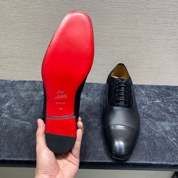Giày Tây Christian Louboutin Oxford Màu Đen Mũi Nhọn