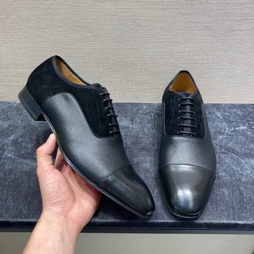 Giày Tây Christian Louboutin Oxford Màu Đen Mũi Nhọn
