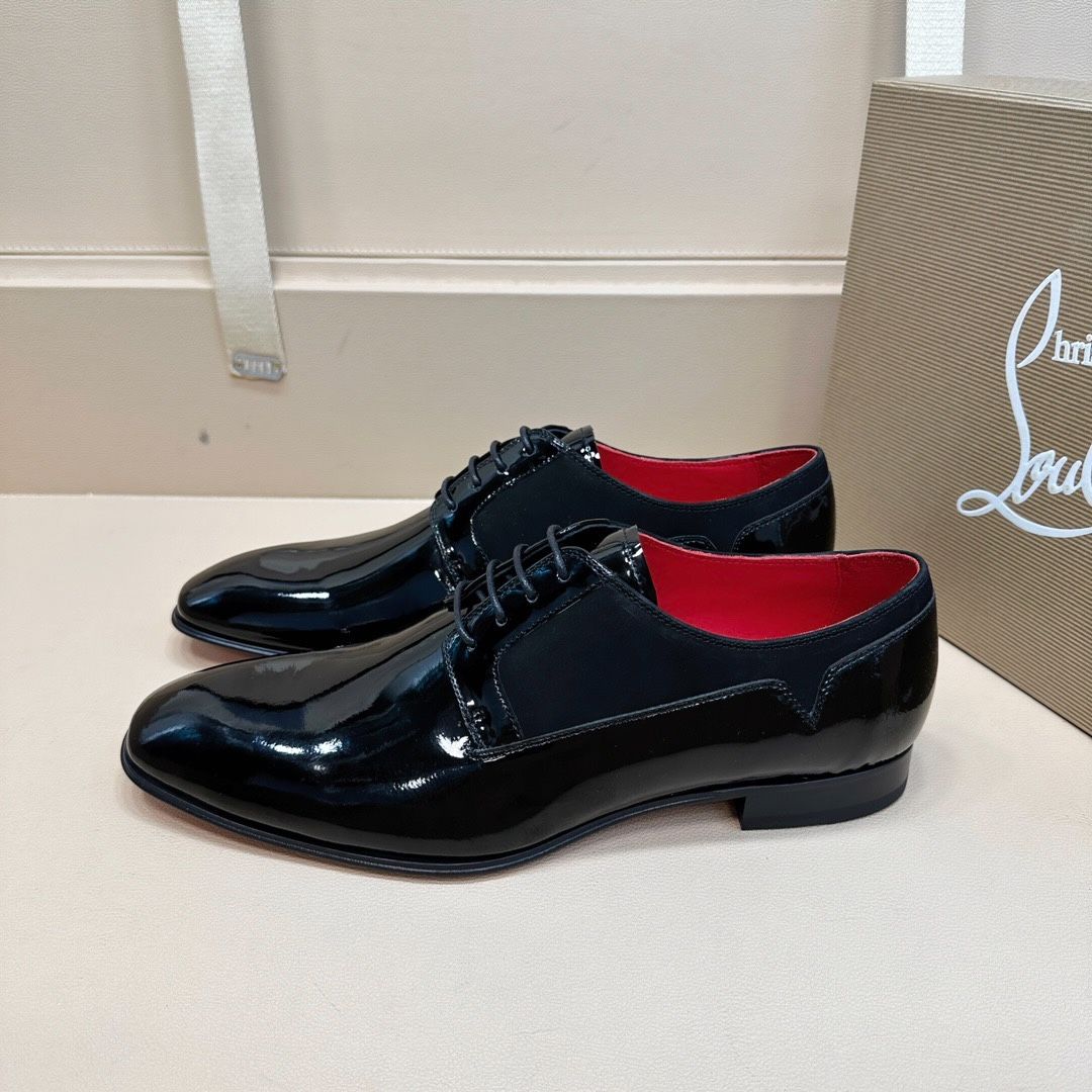 Giày Tây Christian Louboutin Oxford Màu Đen Bóng Mũi Nhọn