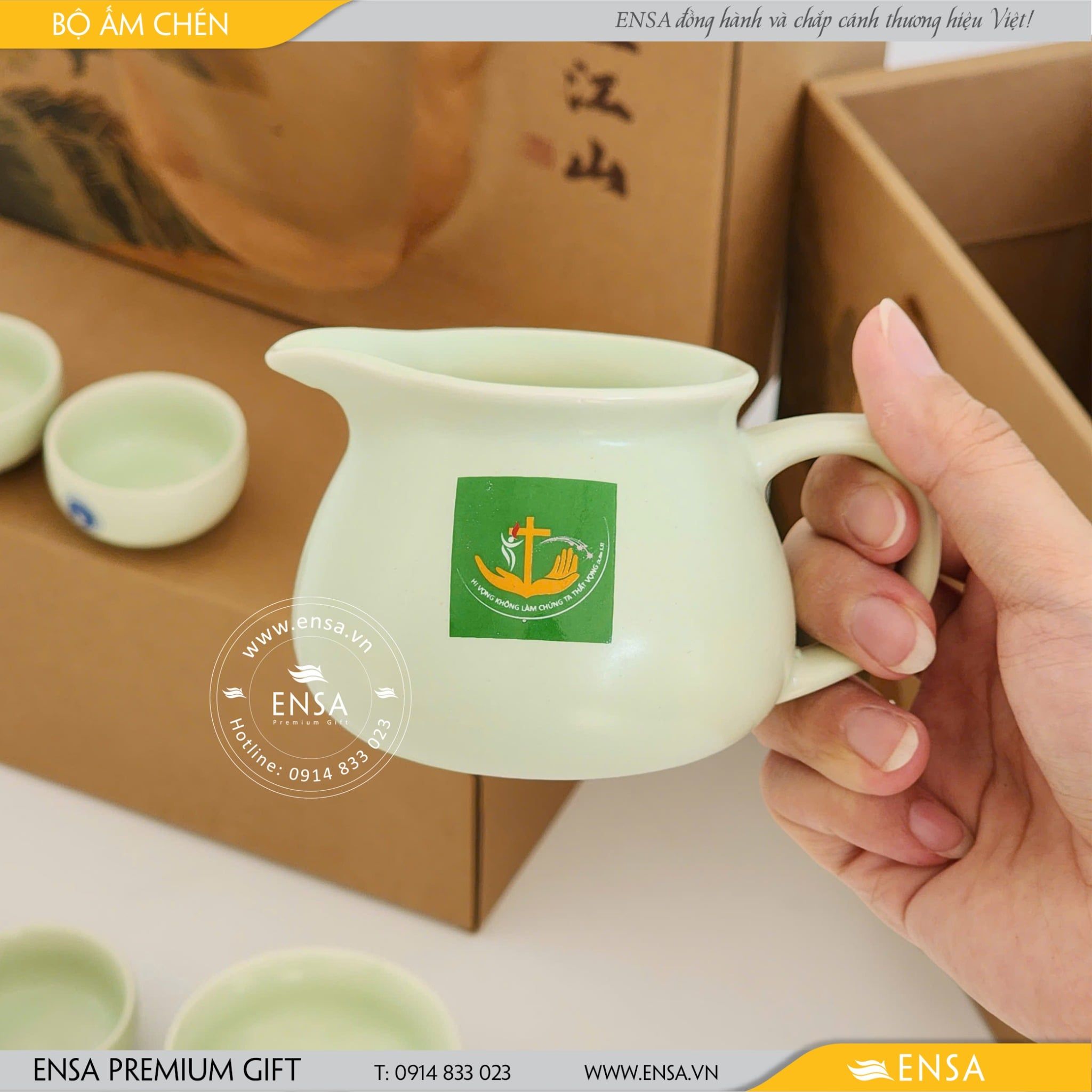  BỘ ẤM CHÉN 10 (HỘI CÔNG GIÁO XA QUÊ) 
