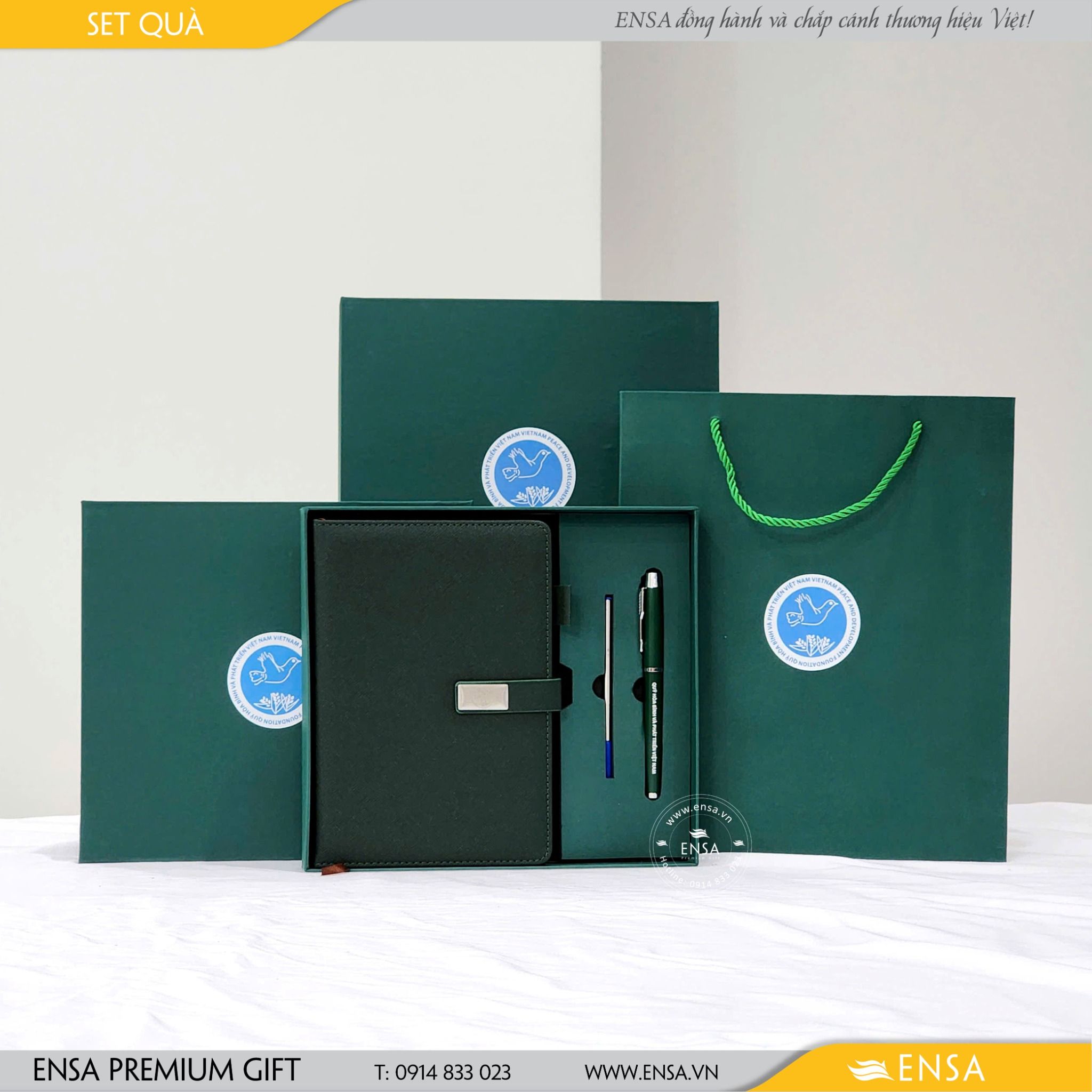  SET QUÀ SỔ BÚT (QUỸ HOÀ BÌNH) 