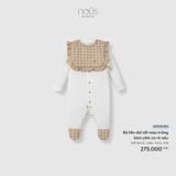 Bộ liền dài tất màu trắng kèm yếm ca rô nâu Nous