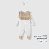 Bộ liền dài tất màu trắng kèm yếm ca rô nâu Nous