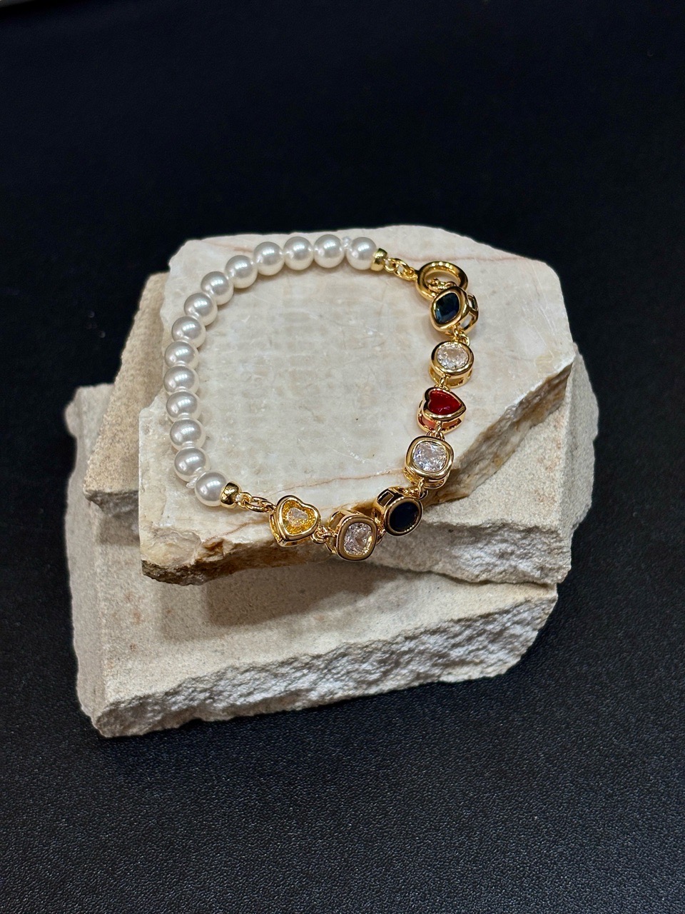  W118 - PKH - 4678 - J - NGỌC TRAI , ĐÁ 