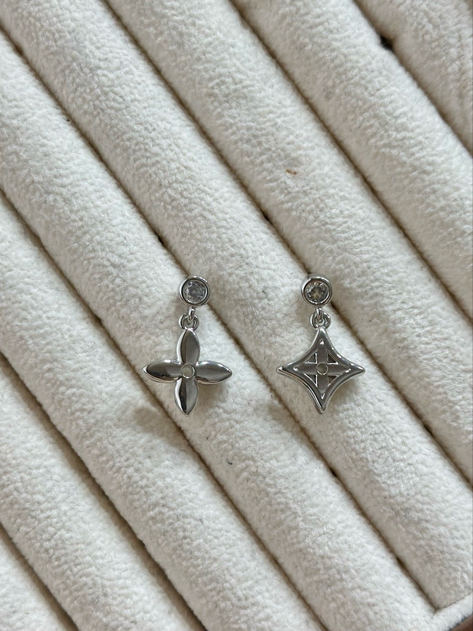  W146 - PKH - EZ6306K 