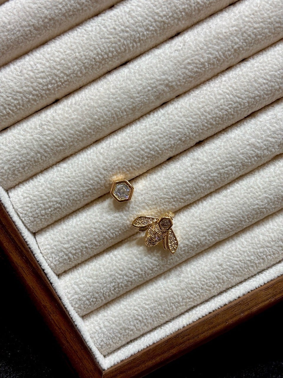  W101 - PKH - EZ7285G 