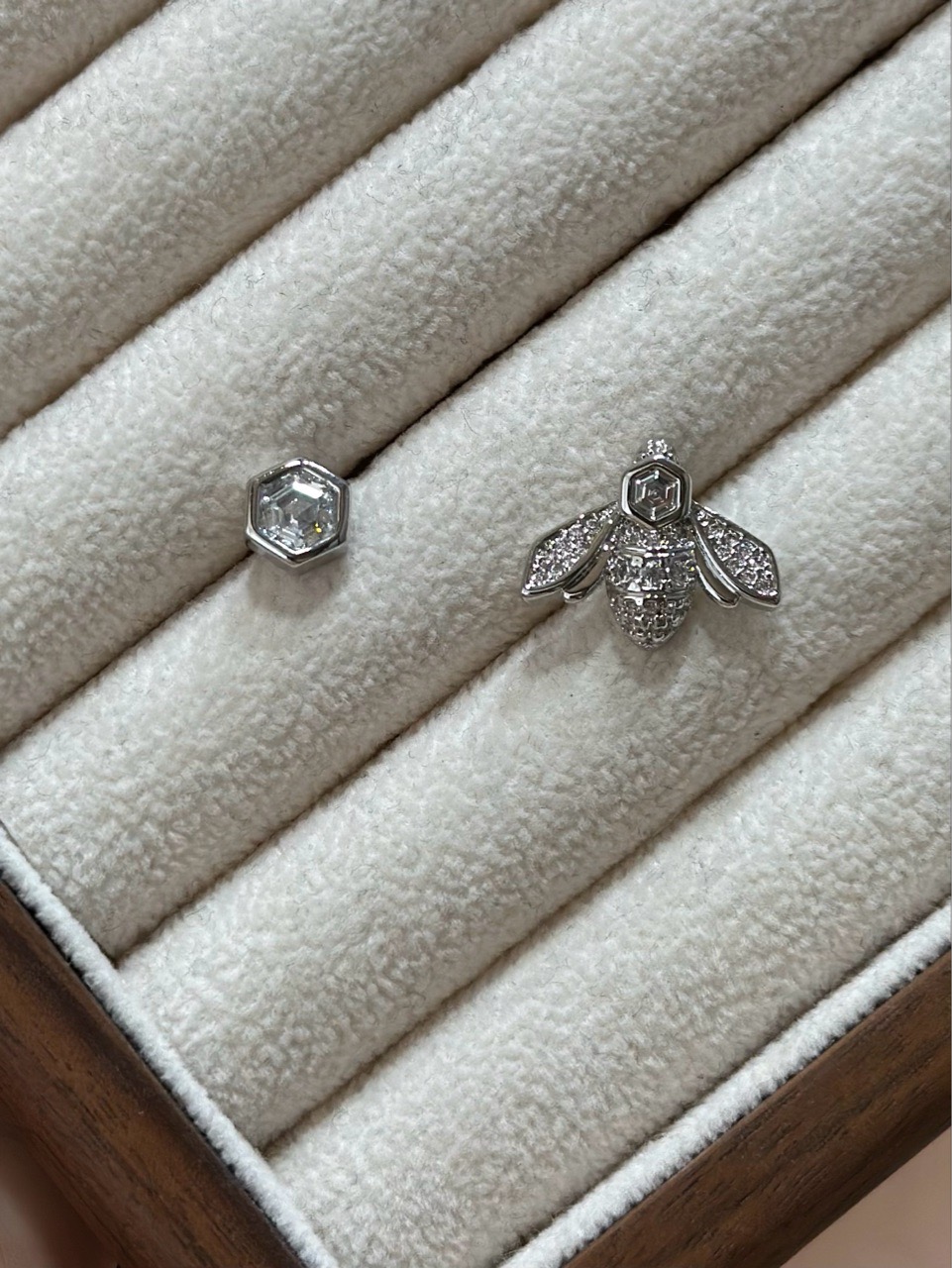  W131 - PKH  - EZ7285K 